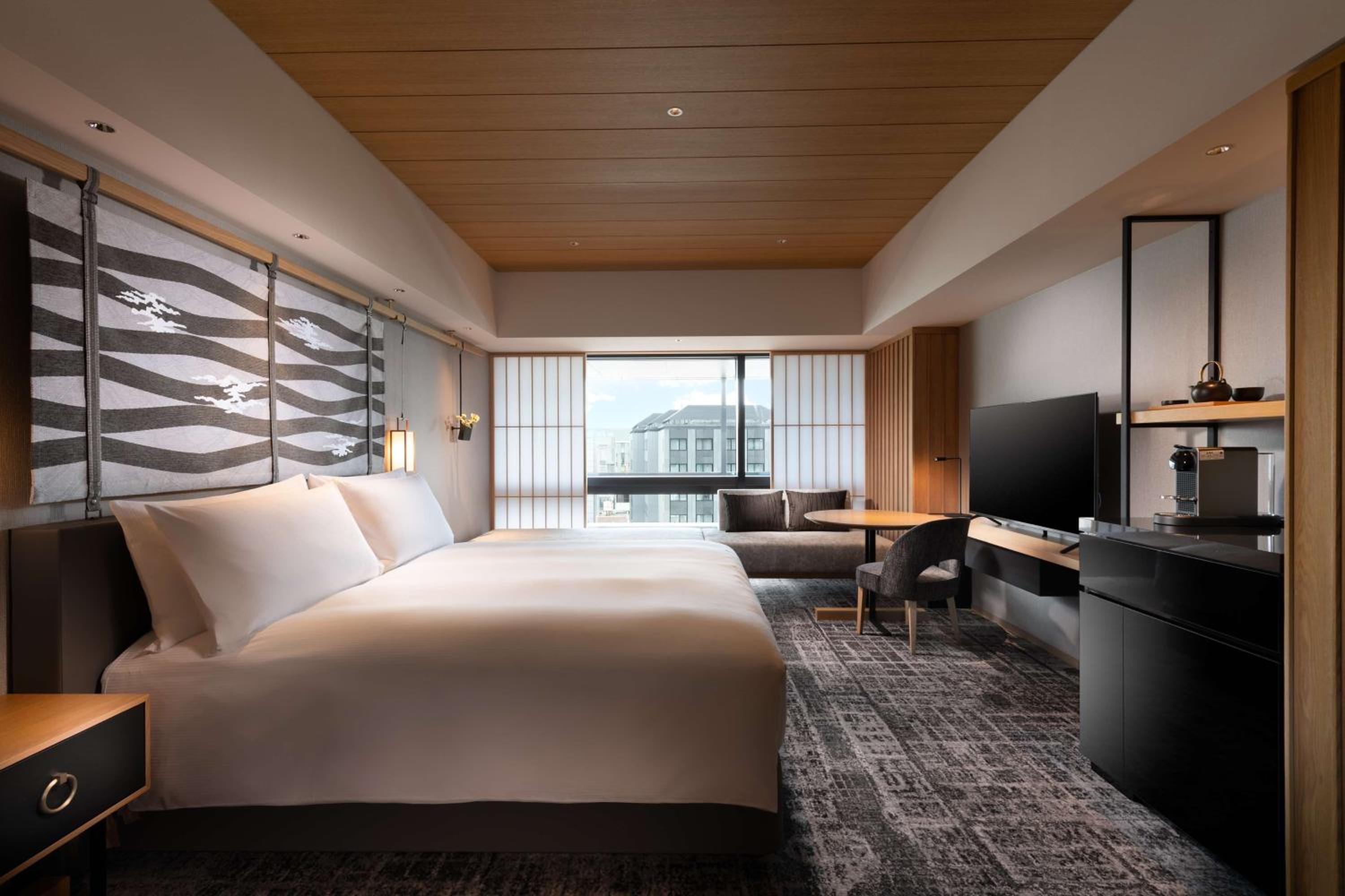 Executive King Room