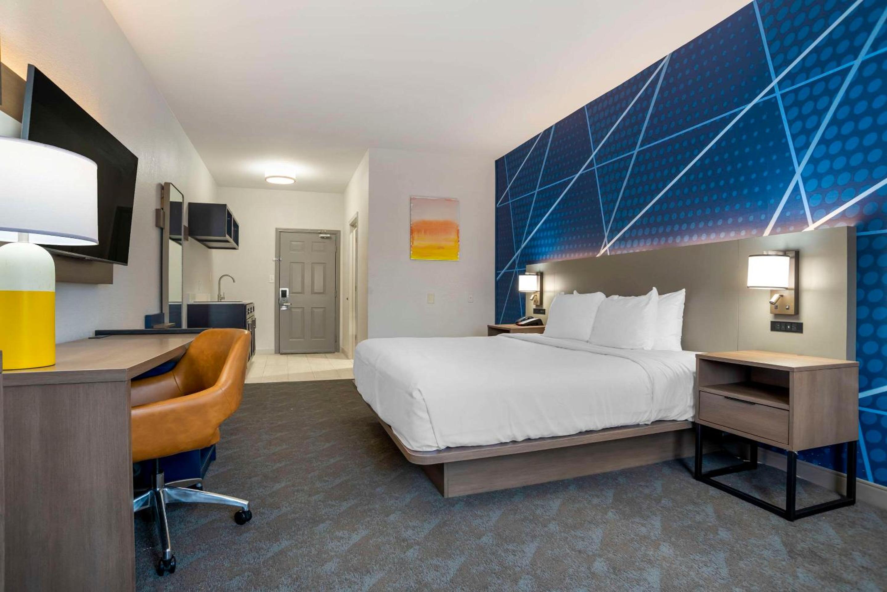 King Room - Accessible/Non Smoking photo 3