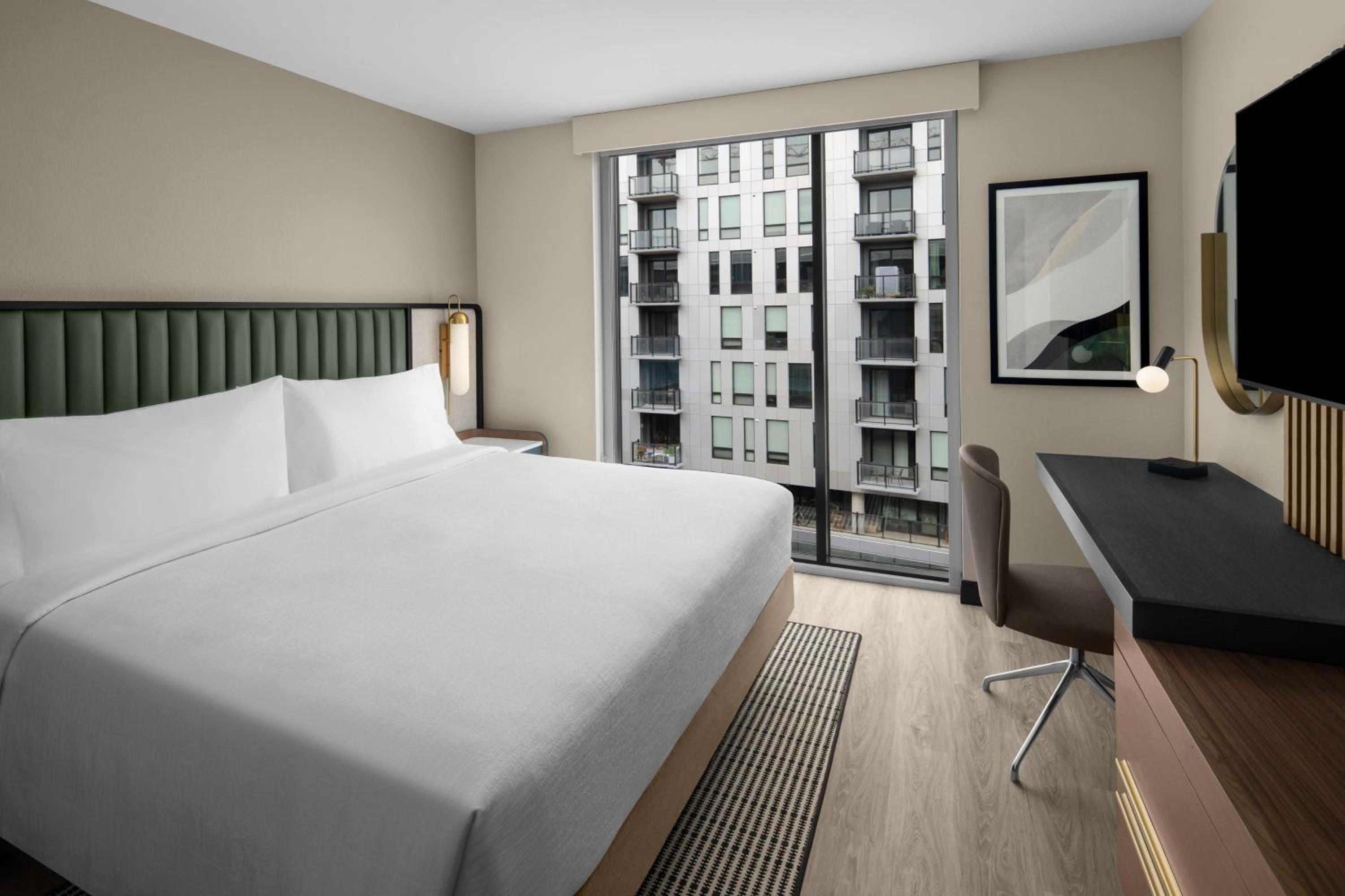 Two-Bedroom King Suite with Sofa Bed photo 2