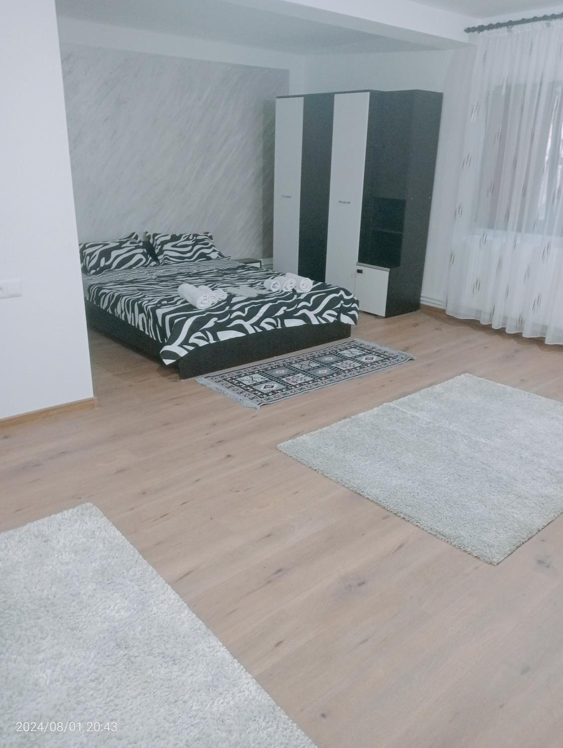 Double Room - Photo 1