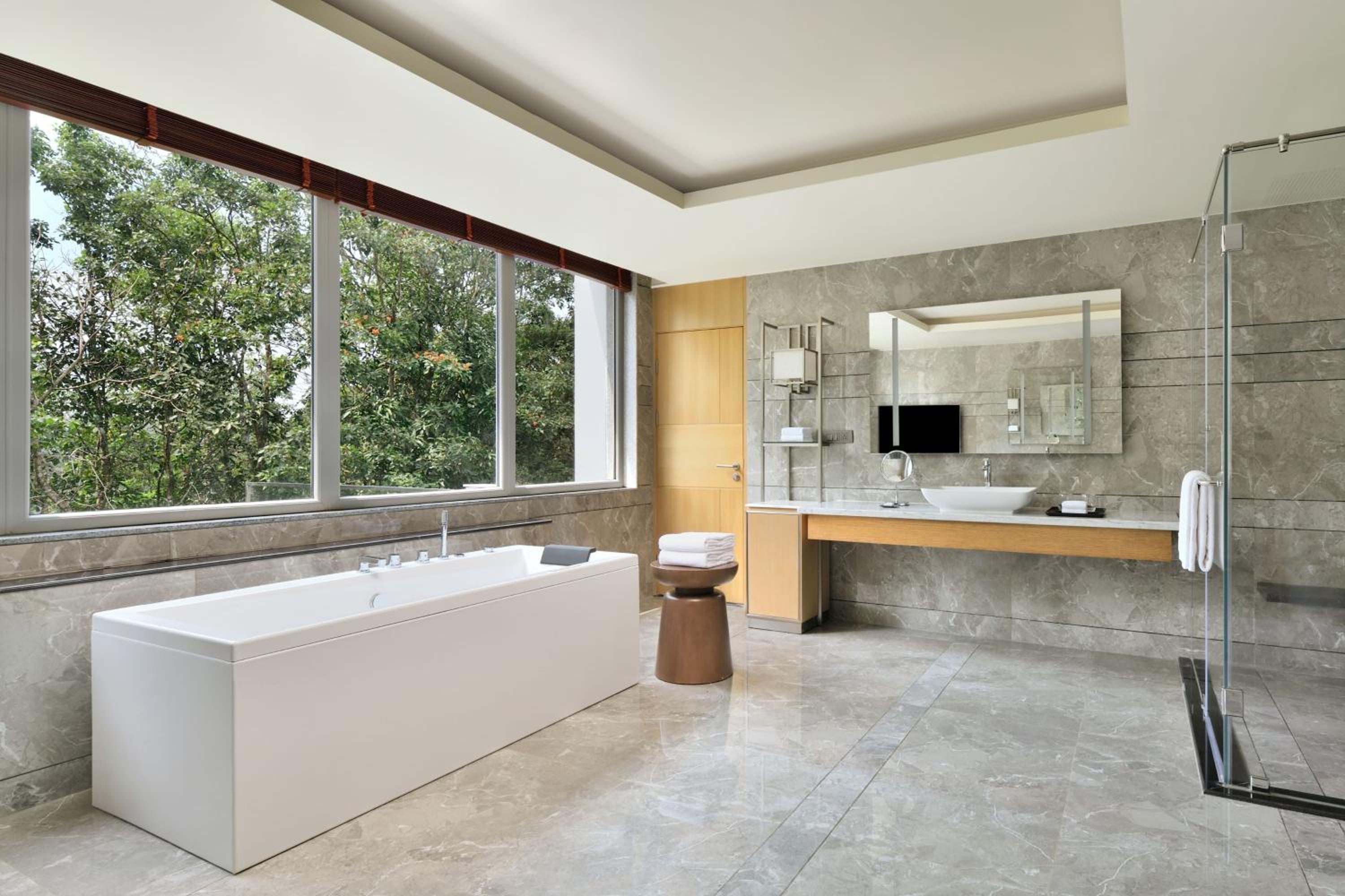 Presidential Two-Bedroom Suite with Balcony photo 2