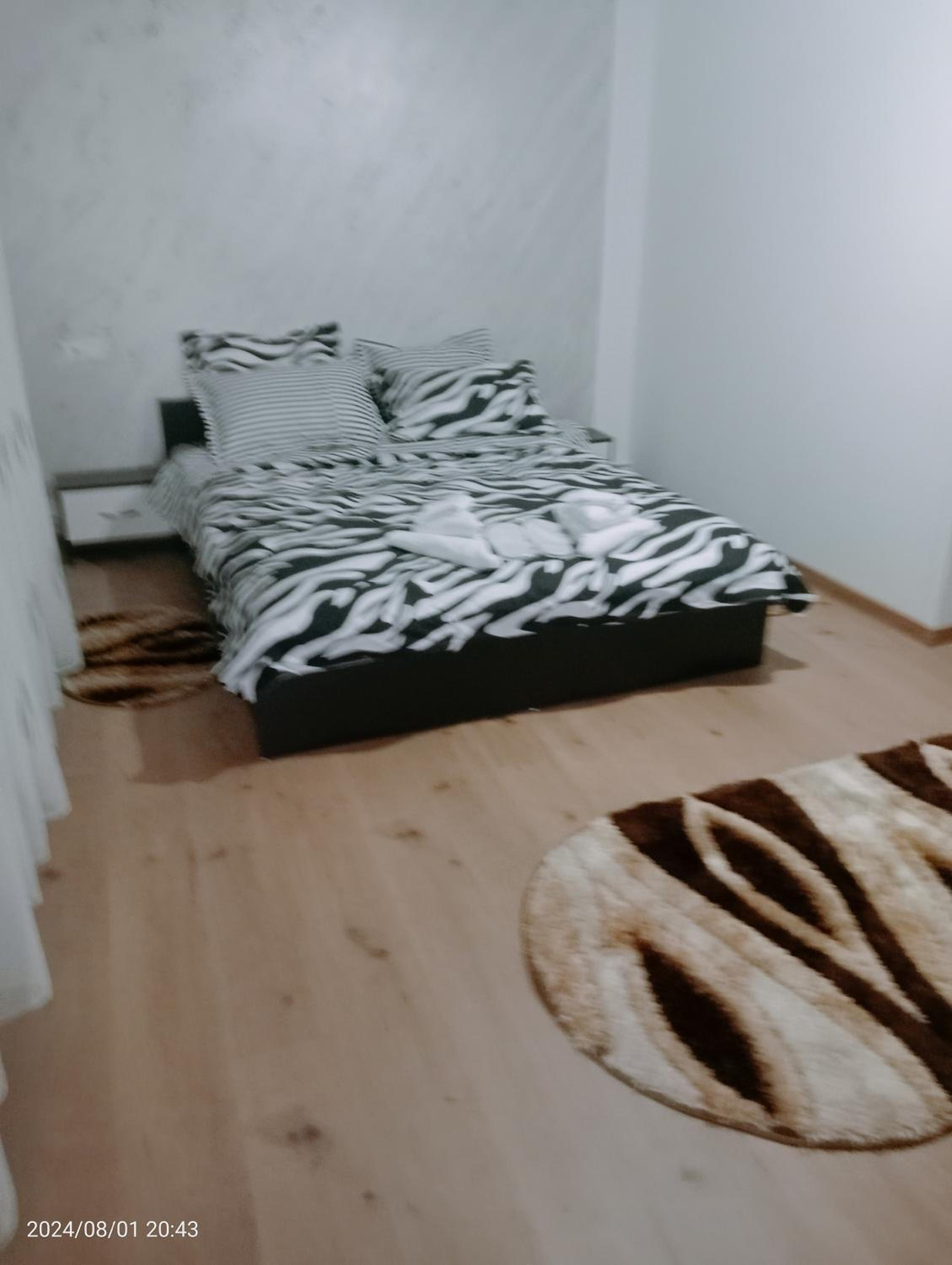 Double Room - Photo 6