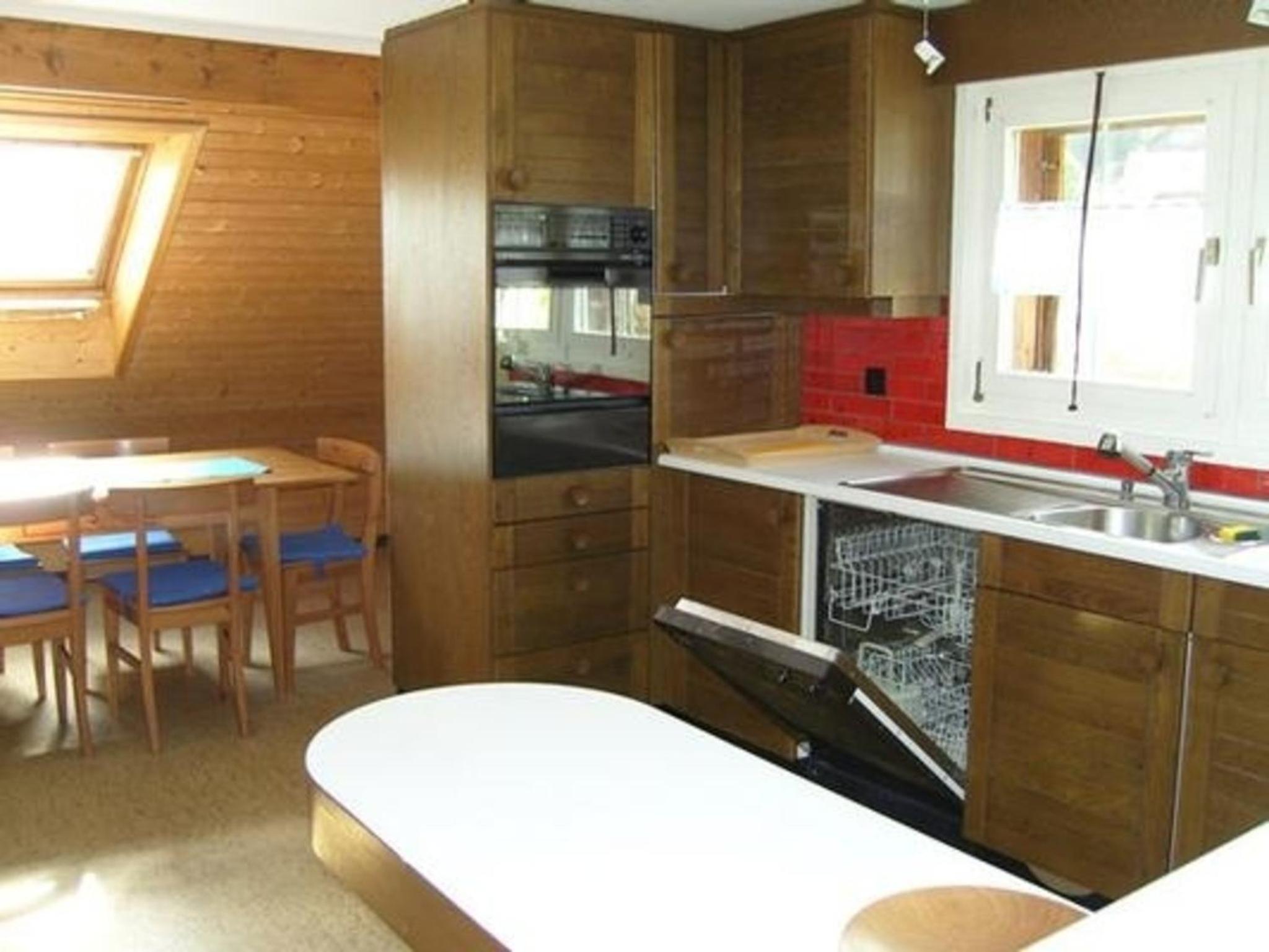 Apartment photo 3