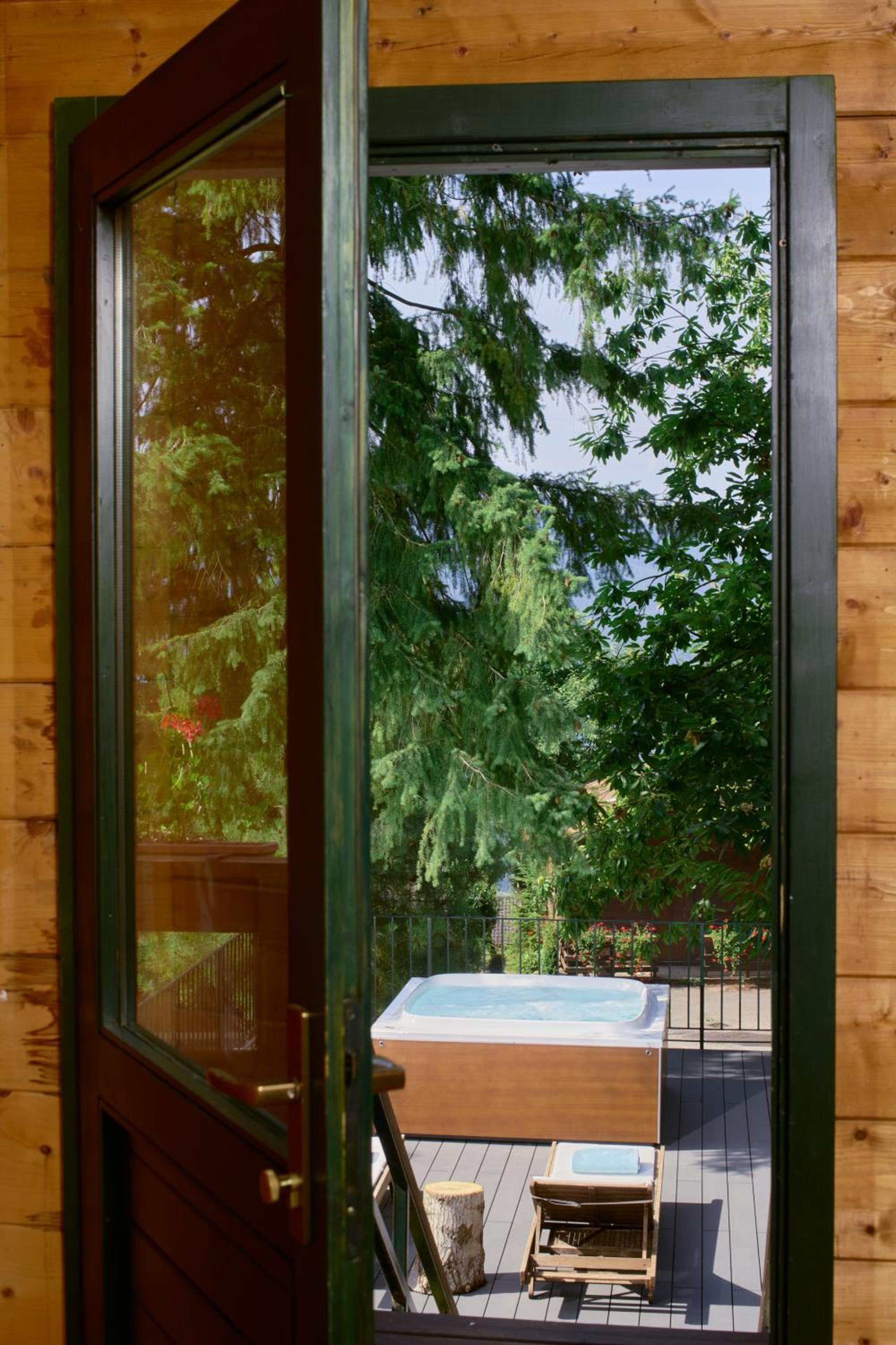 Superior Chalet - Photo 25
