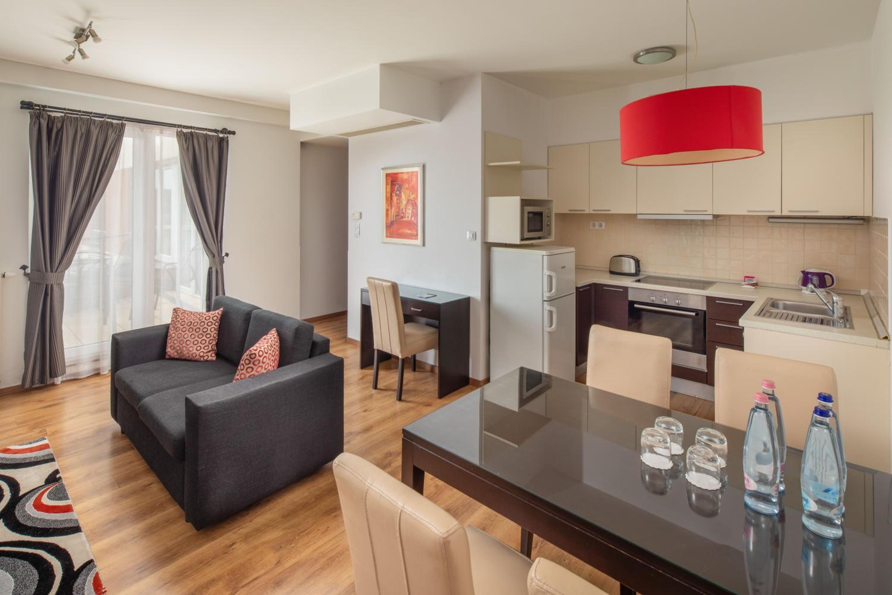 Executive Two-Bedroom Suite - Photo 1