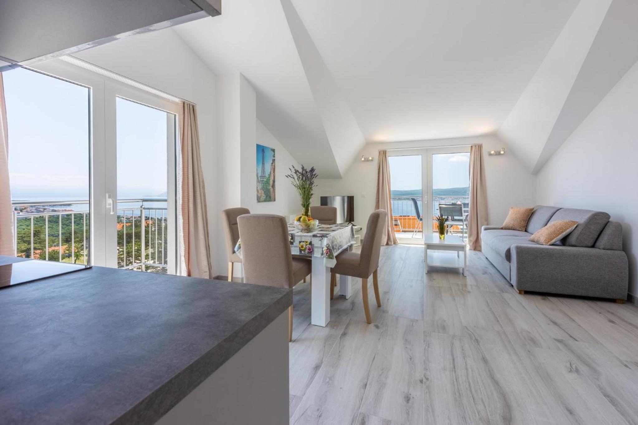 Apartment with Sea View