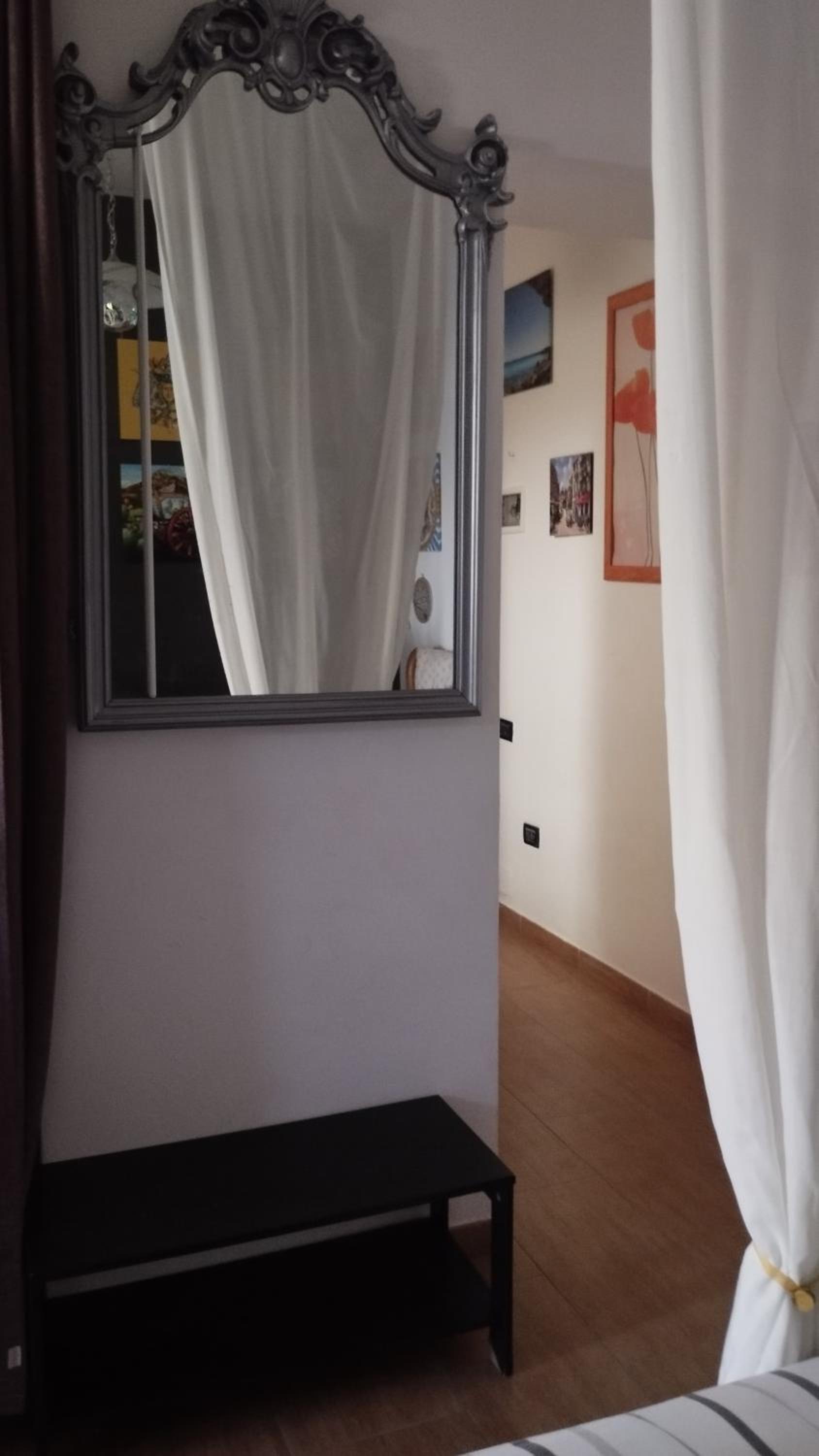 One-Bedroom Apartment - Photo 13