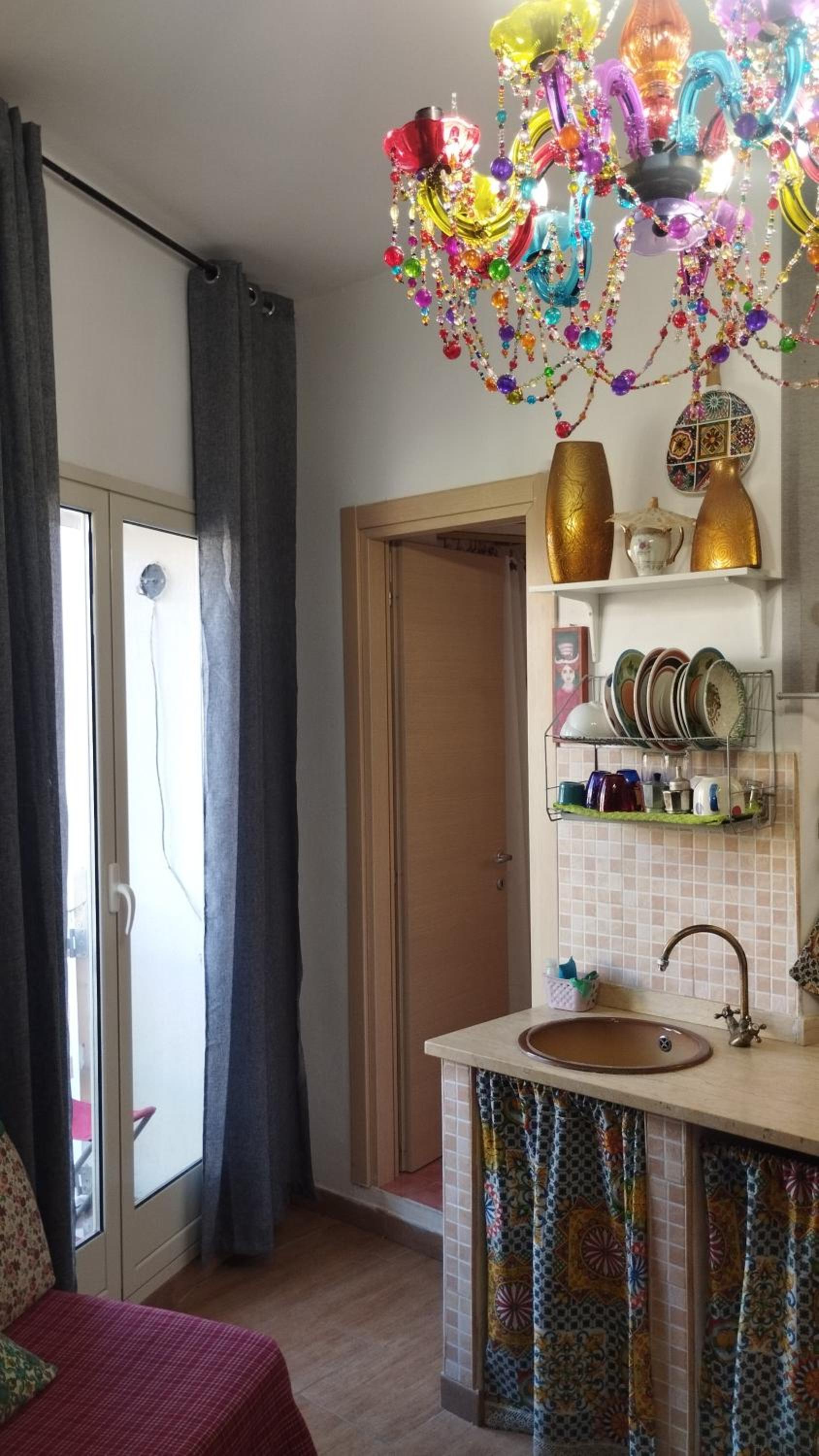 One-Bedroom Apartment - Photo 5