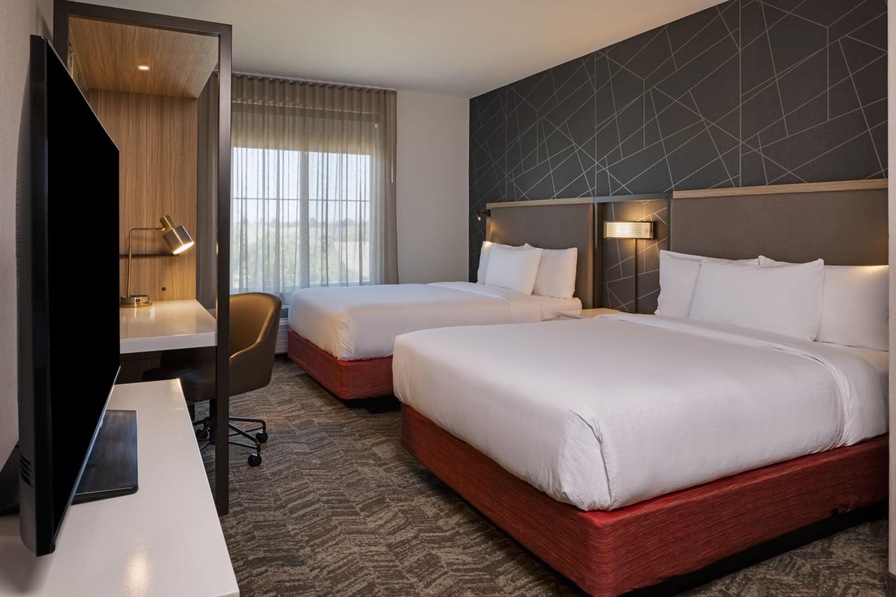 SpringHill Suites by Marriott Turlock, Photo 2