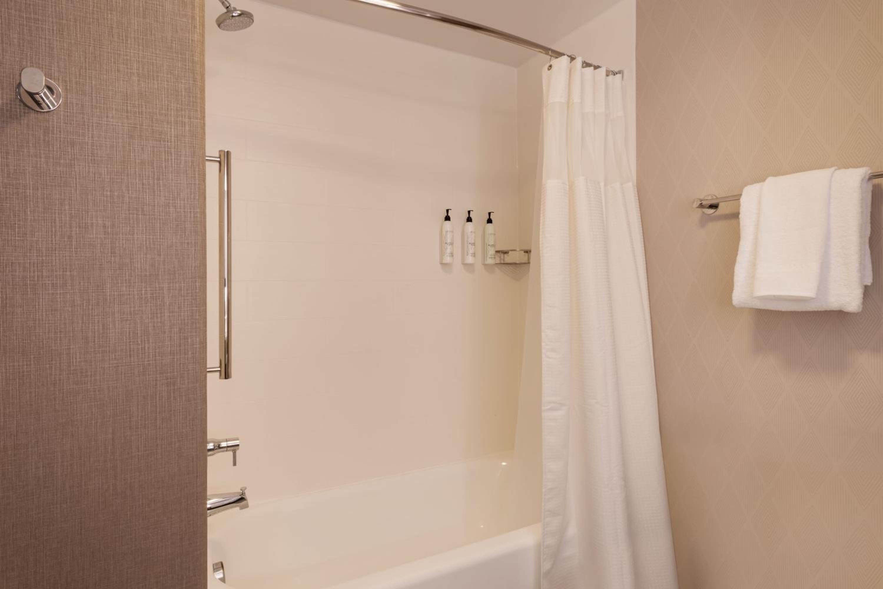 SpringHill Suites by Marriott Turlock, Photo 15
