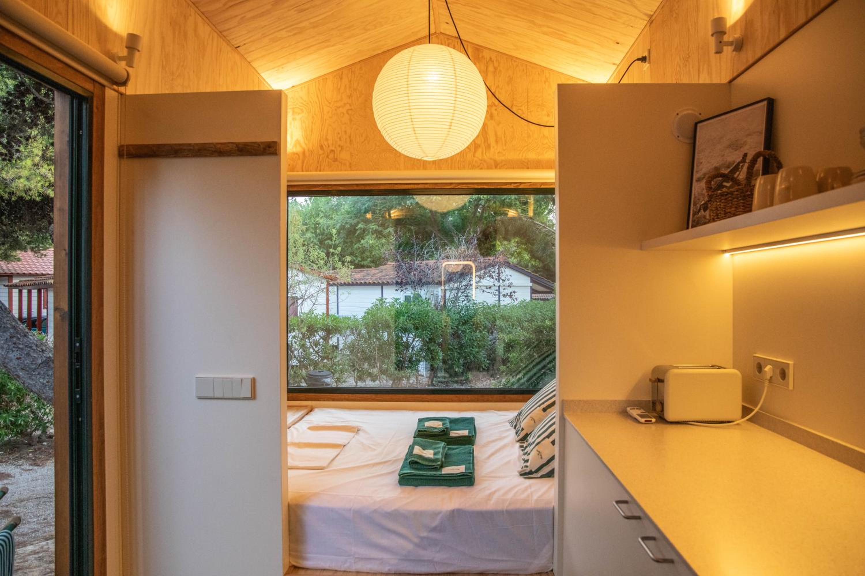 Family Bungalow - Photo 1