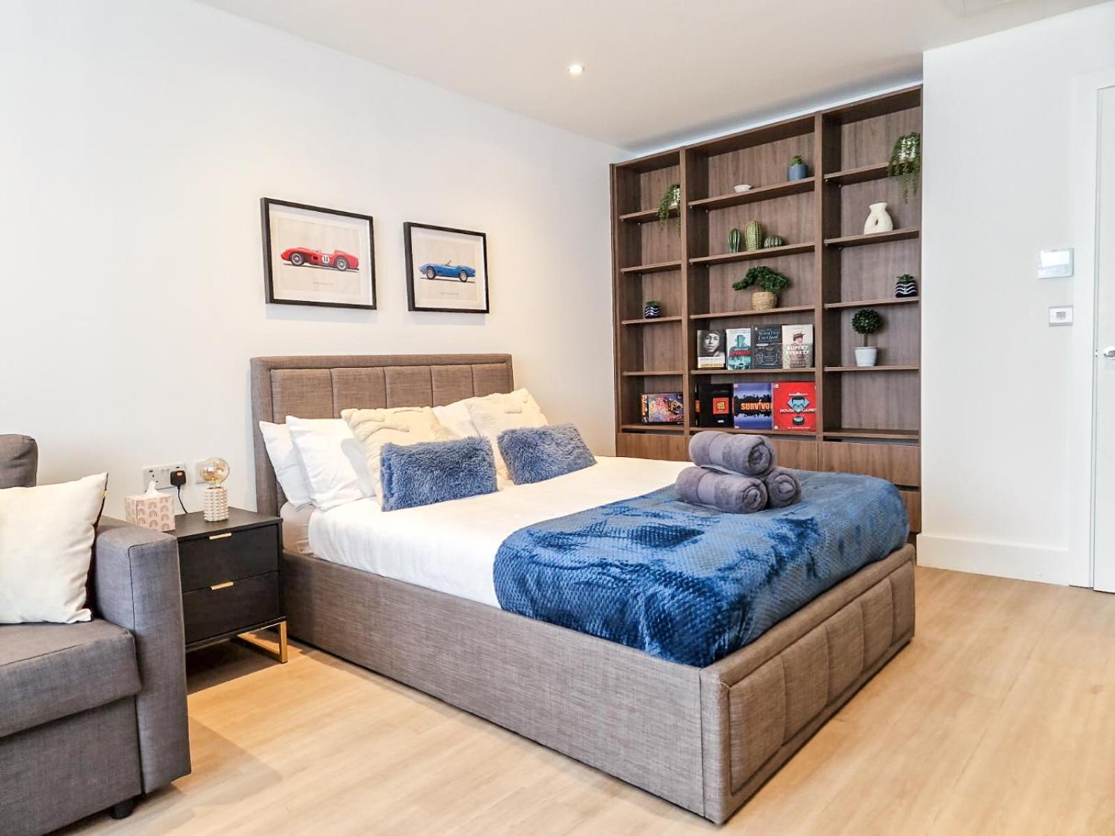 Studio Apartment photo 1