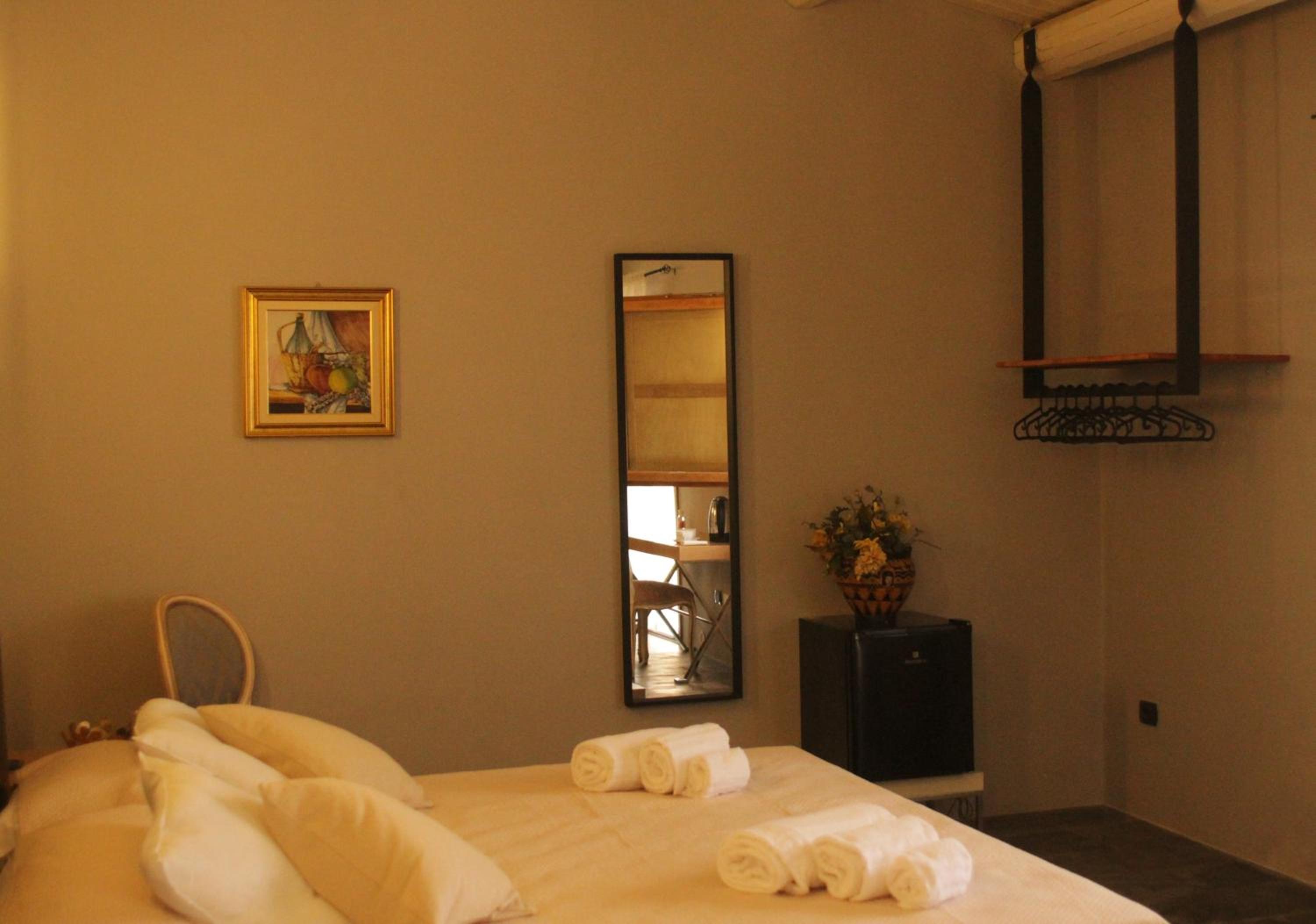 Classic Triple Room photo 1