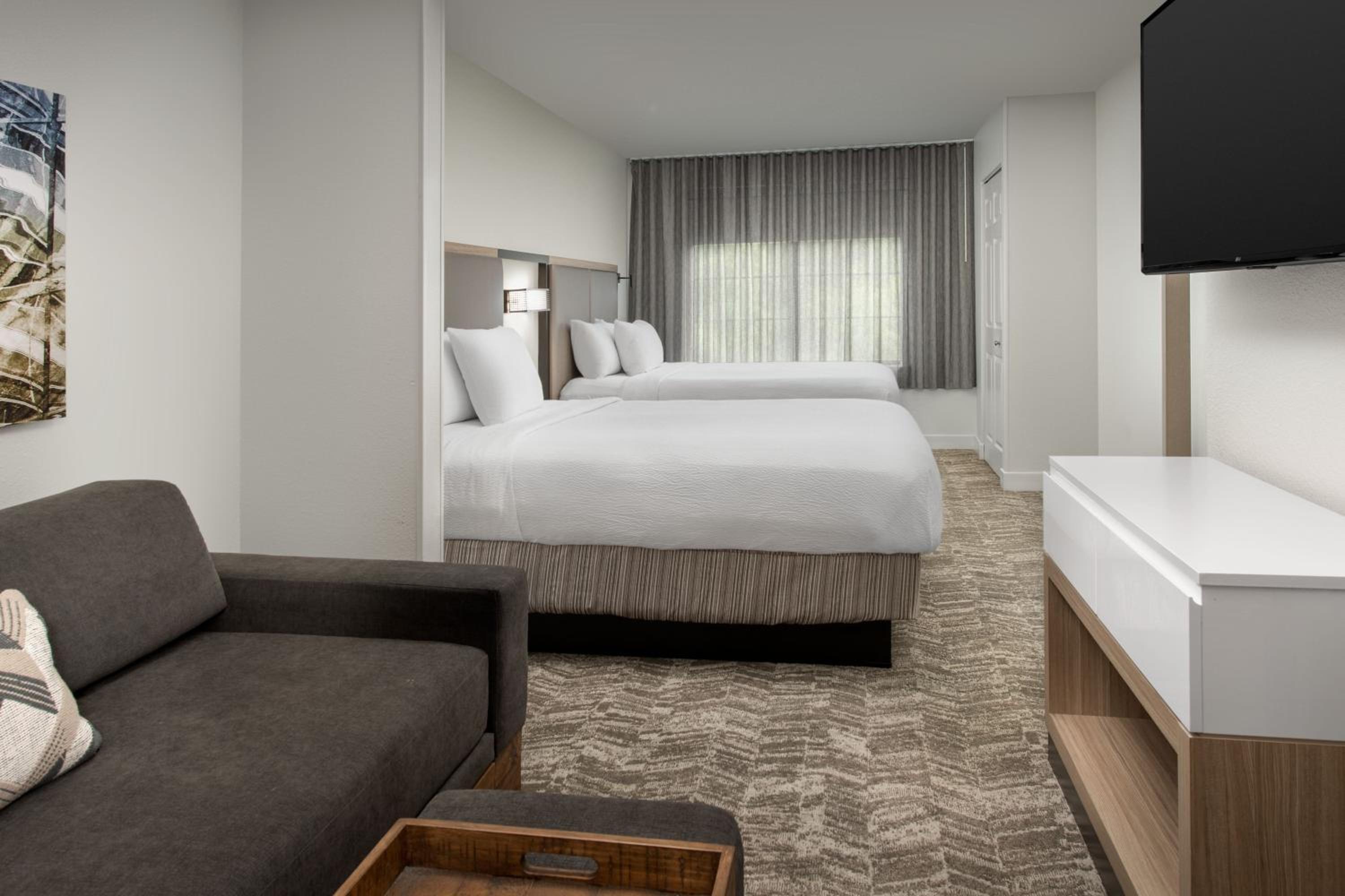 Double Suite with Sofa Bed - Photo 1
