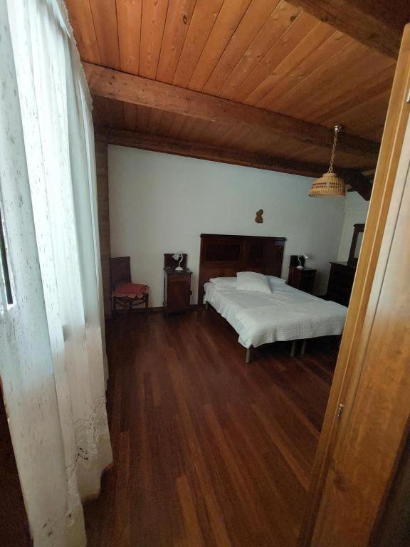 Three-Bedroom Standard Apartment