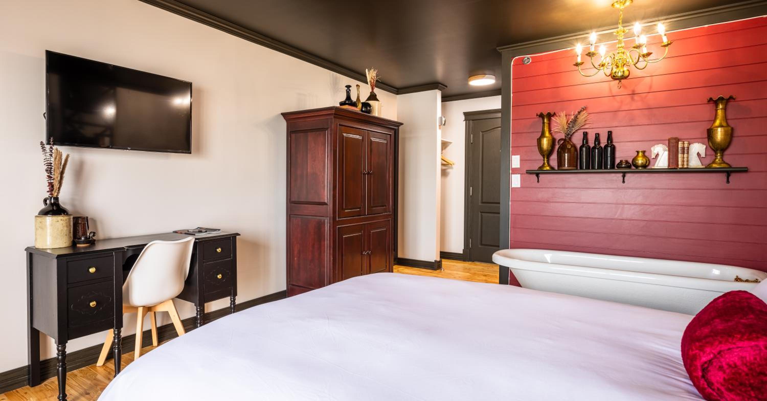 Queen Suite with Sea View