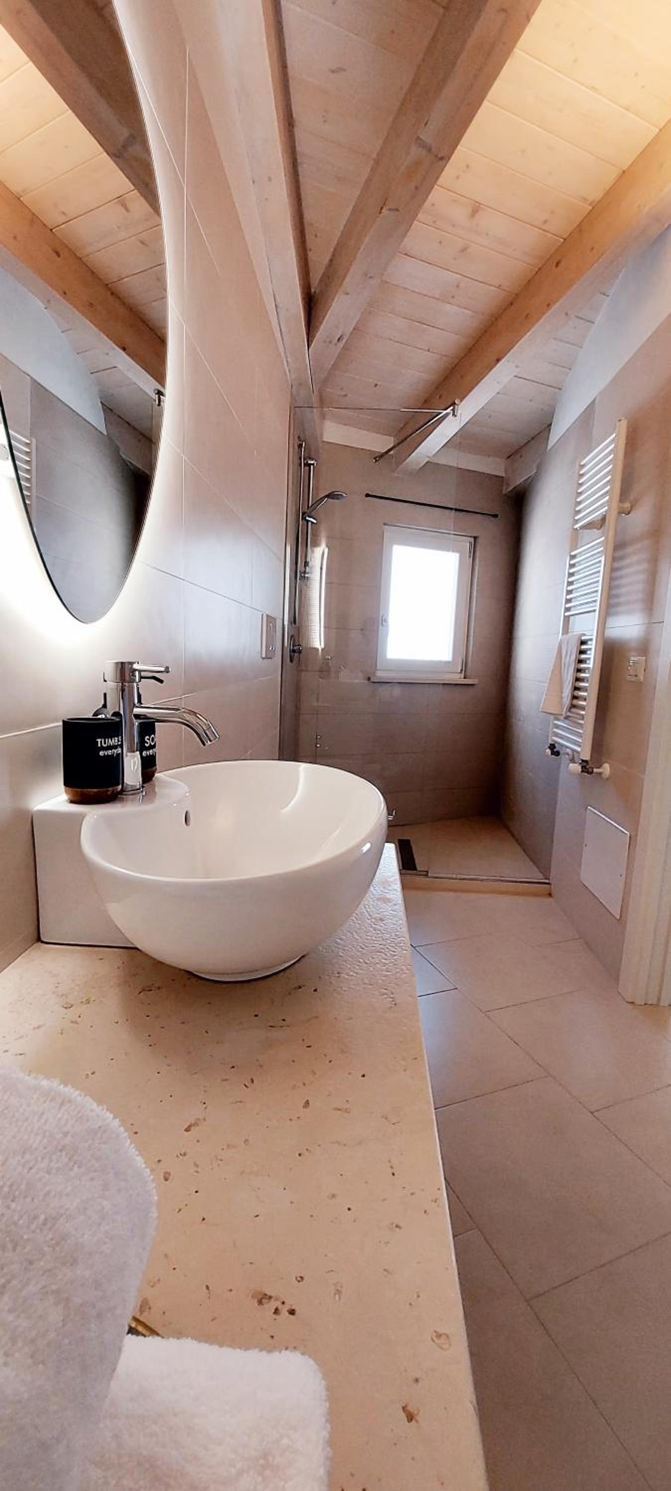 Double Room - Photo 4