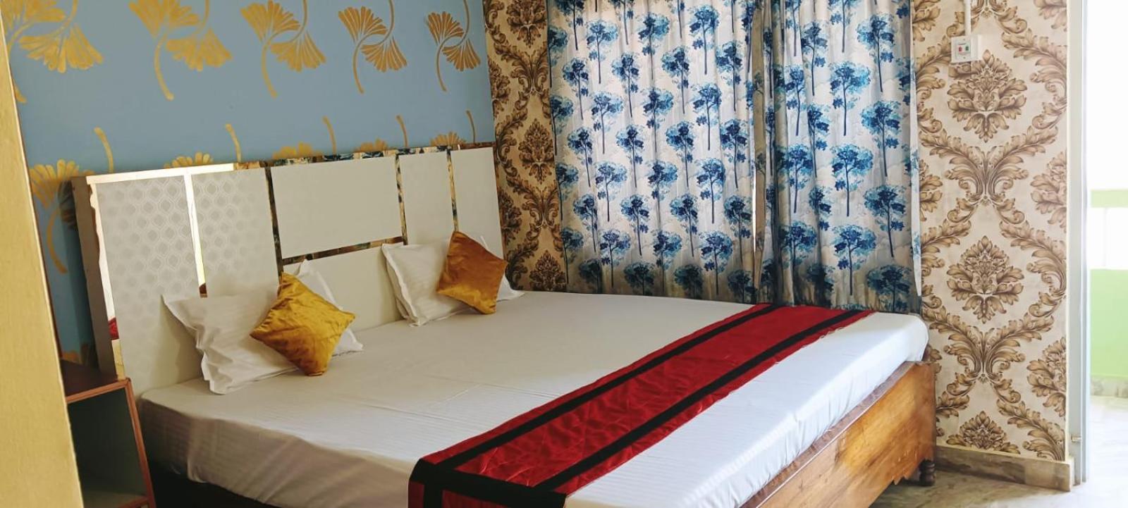 Deluxe Double Room With Balcony And Sea View
