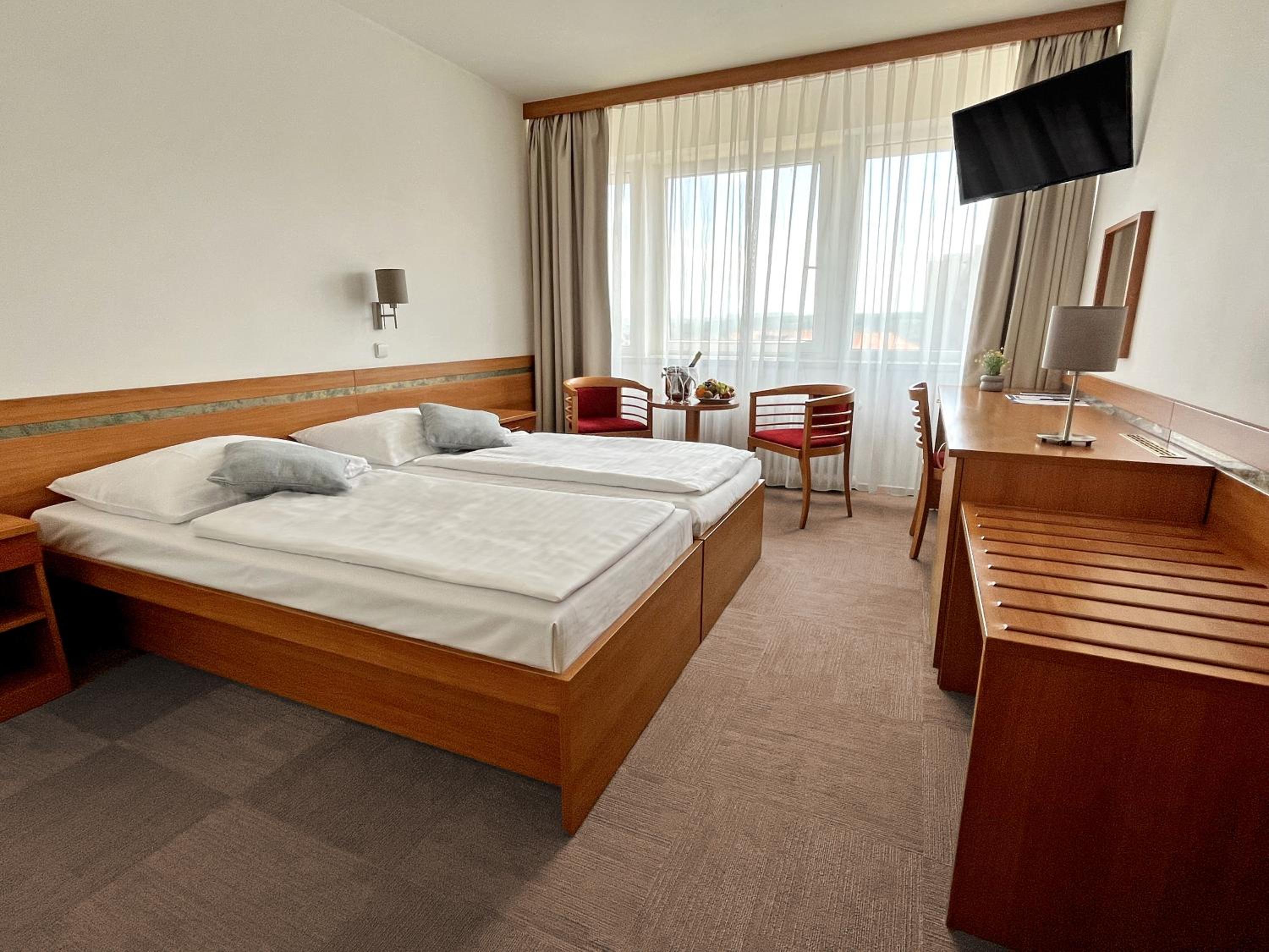 Available room
