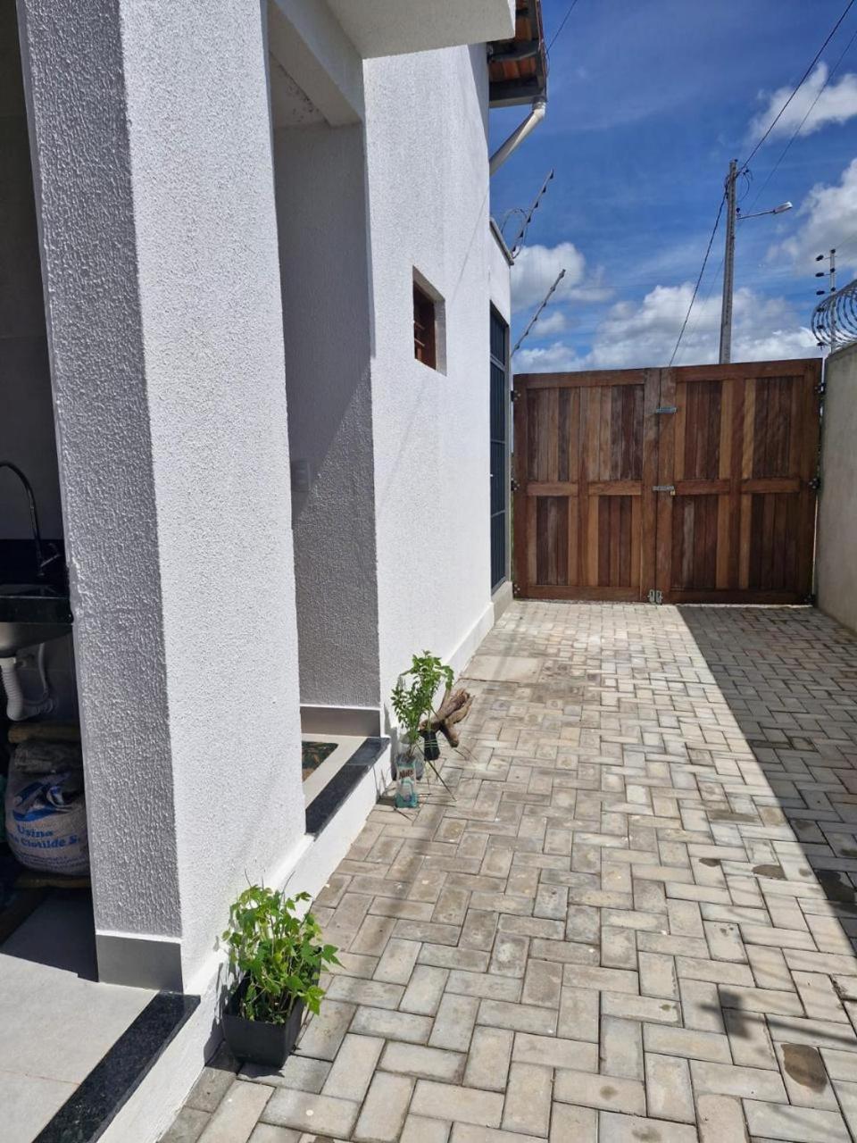 Three-Bedroom House photo 3