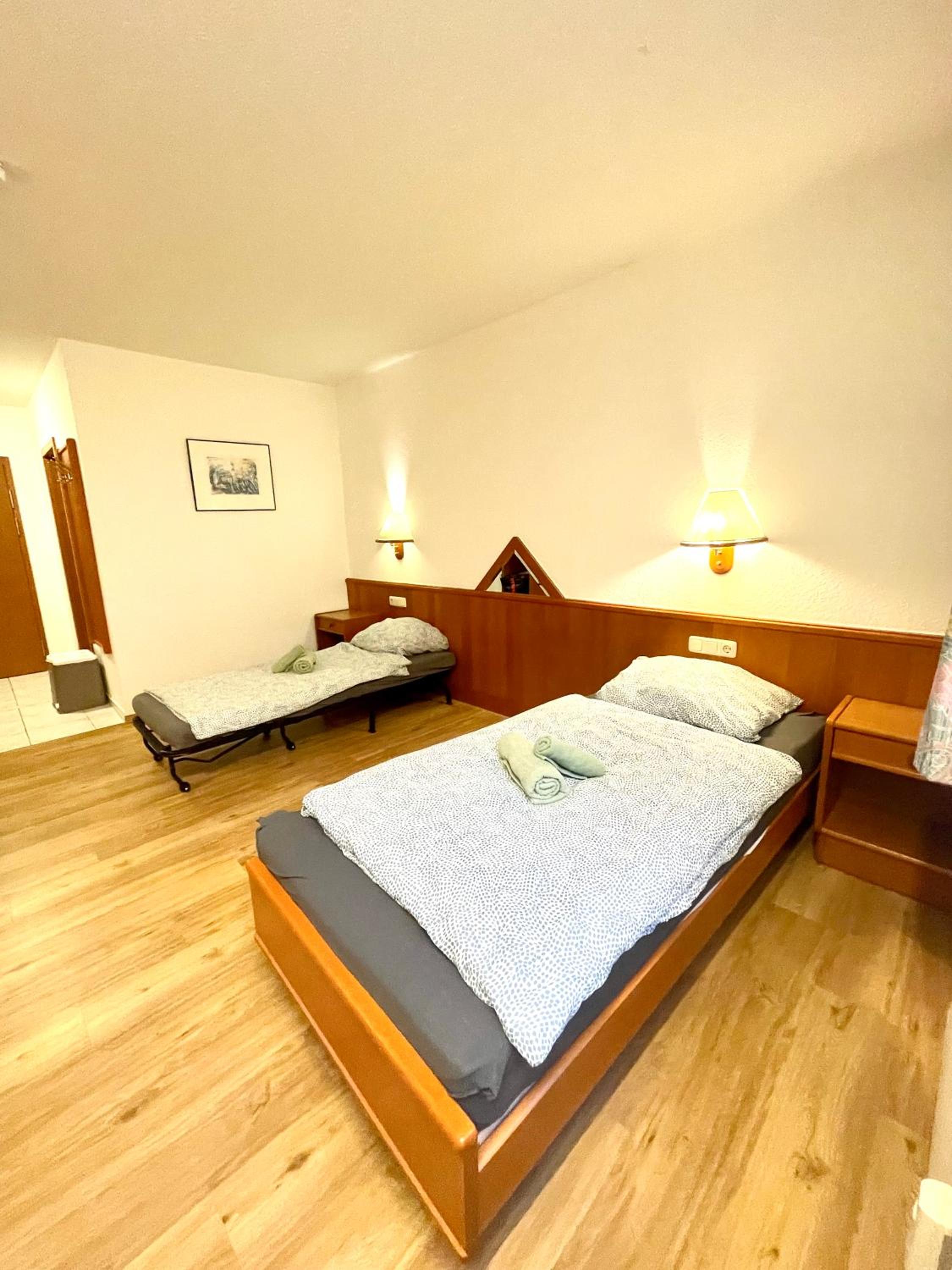 One-Bedroom Apartment photo 2