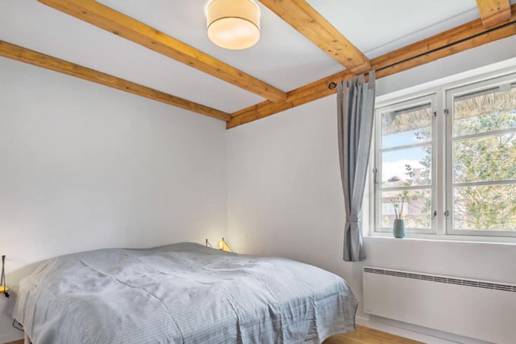 Four-Bedroom House photo 1