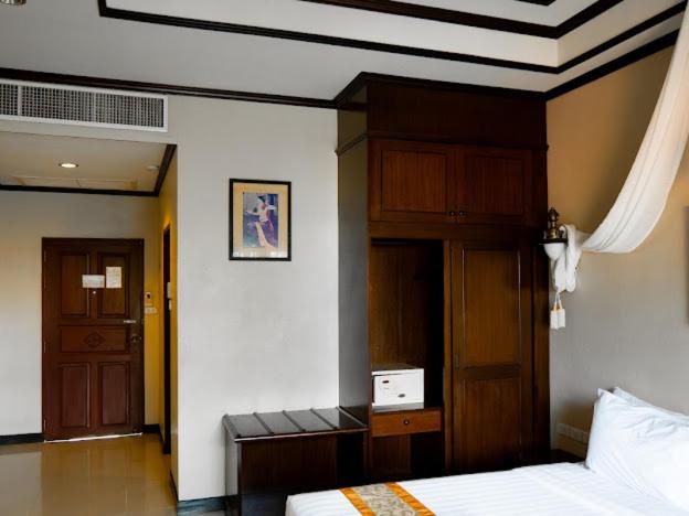 Balcony Room - Photo 9