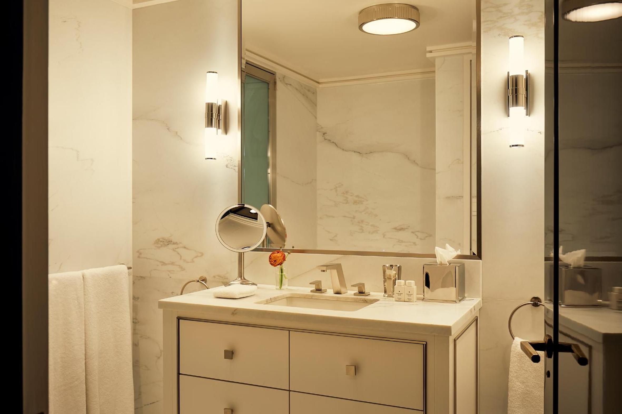 Park Avenue Clubhouse Suite photo 3