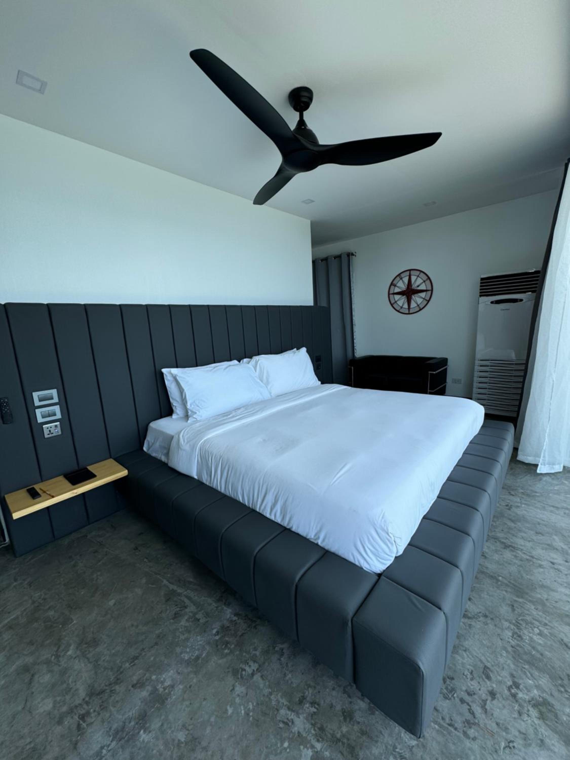 Deluxe Room with Plunge Pool - Photo 2