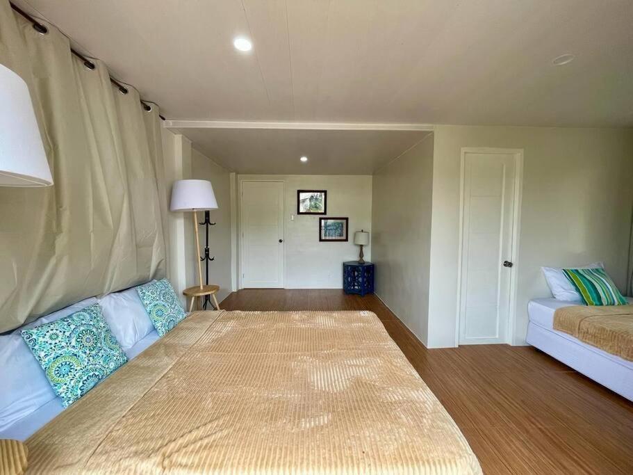 Four-Bedroom House photo 1