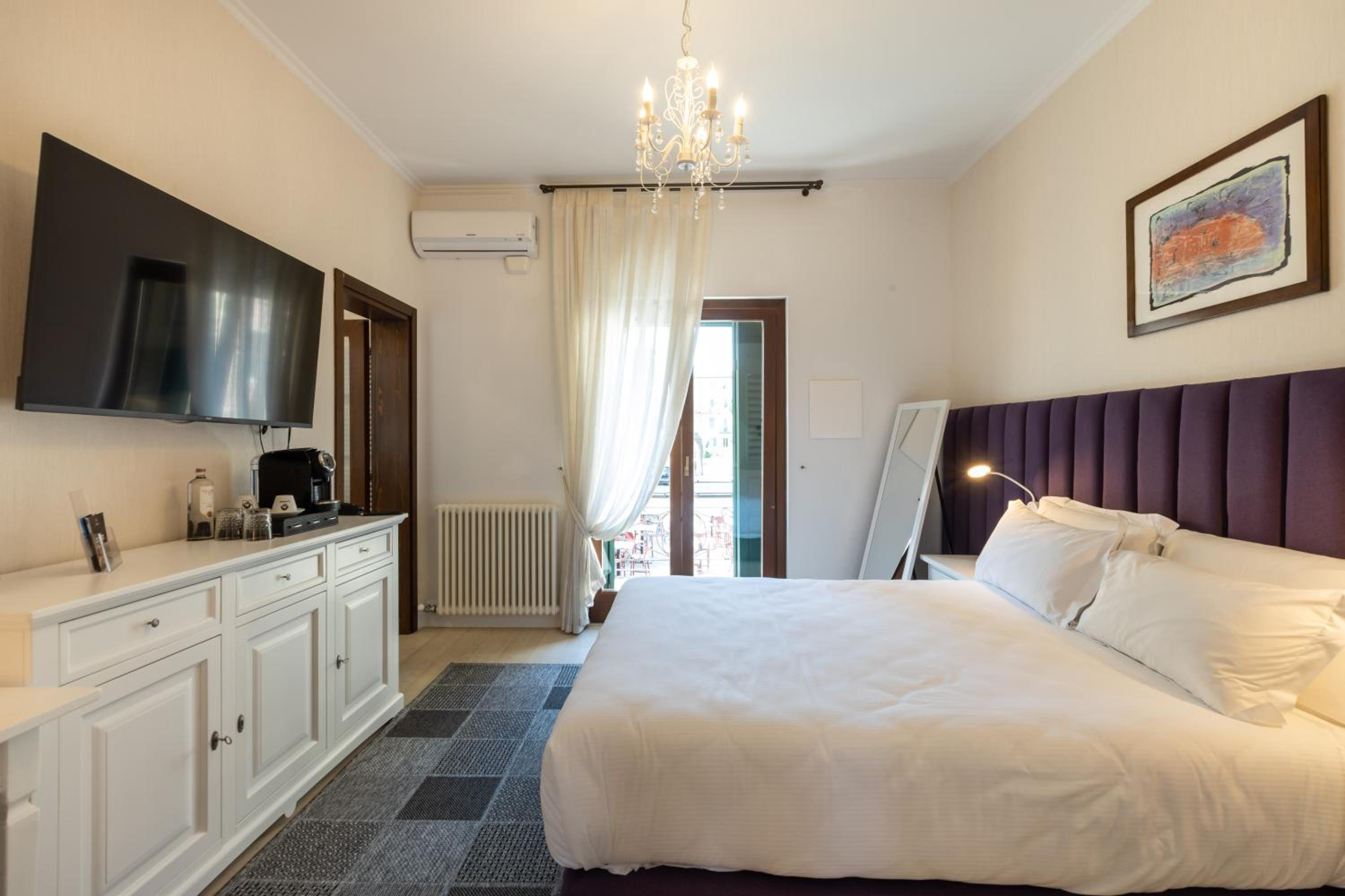 Superior Double Room - Photo 3