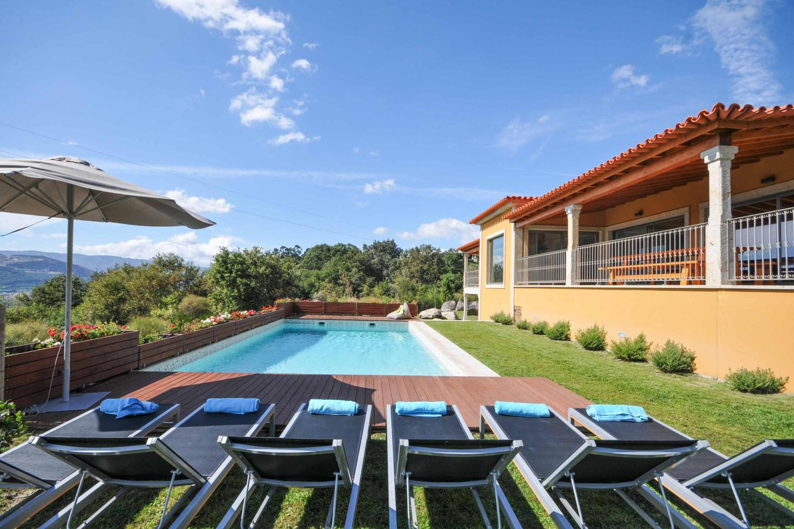Four-Bedroom Villa photo 2