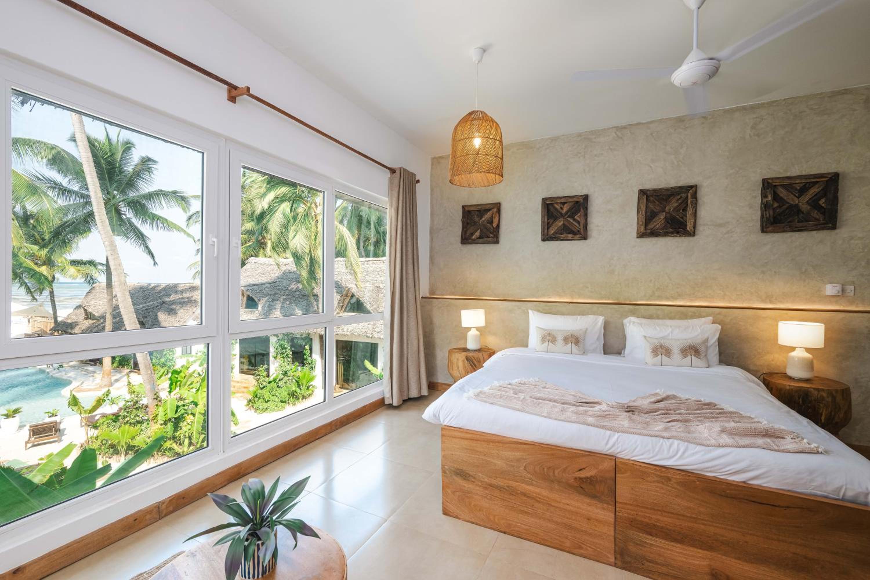 Deluxe Double or Twin Room with Sea View