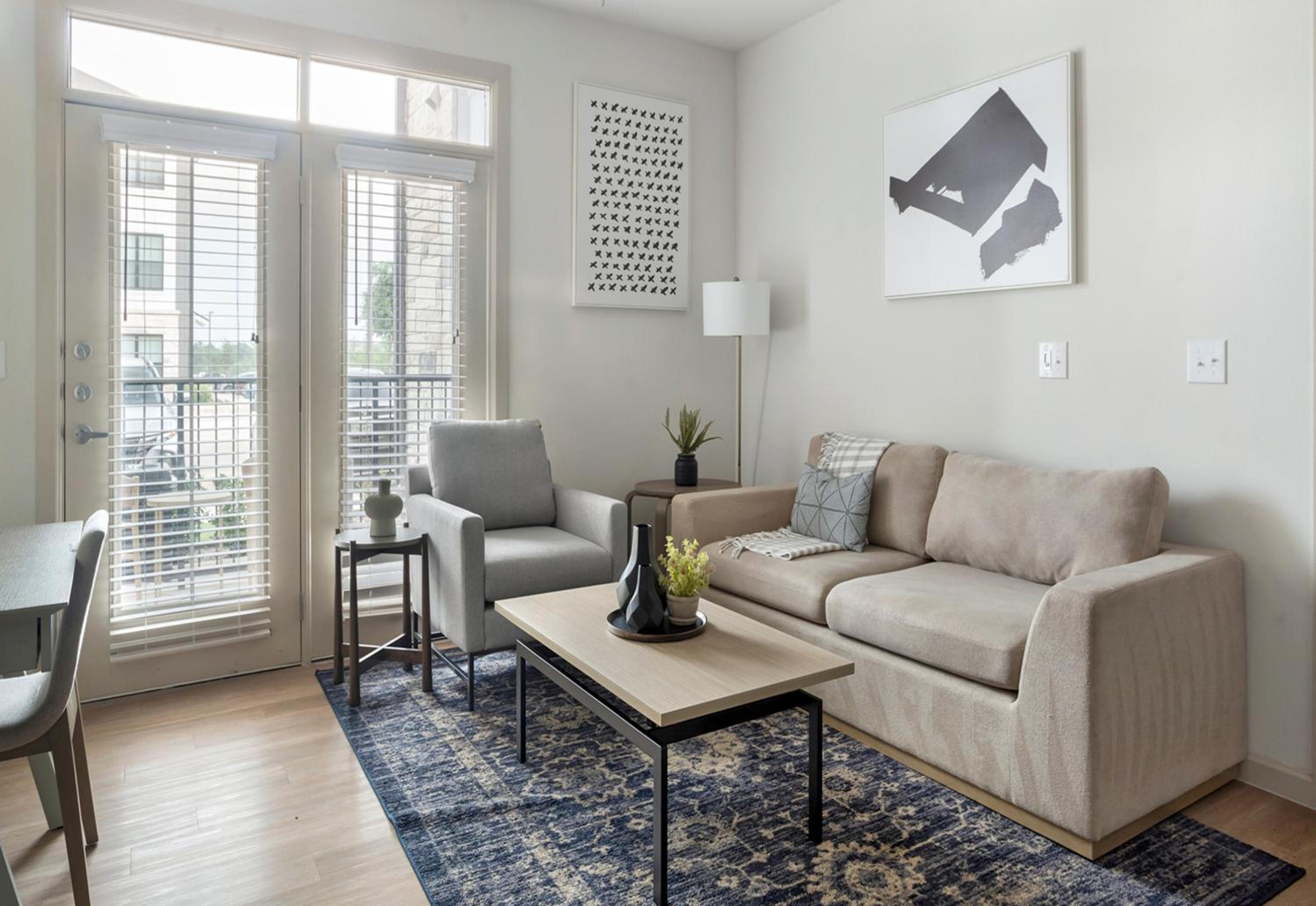 One-Bedroom Apartment
