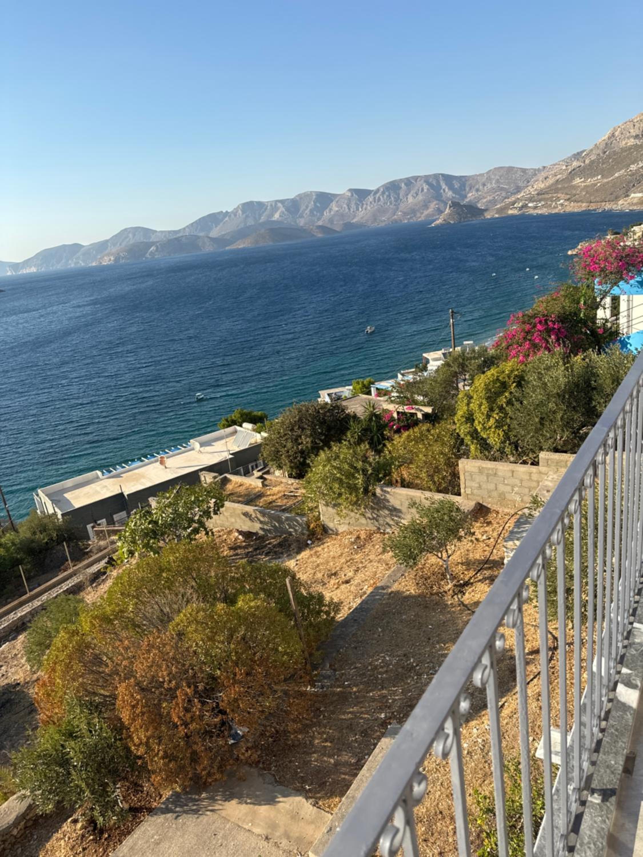 Deluxe Double Room with Balcony and Sea View photo 3