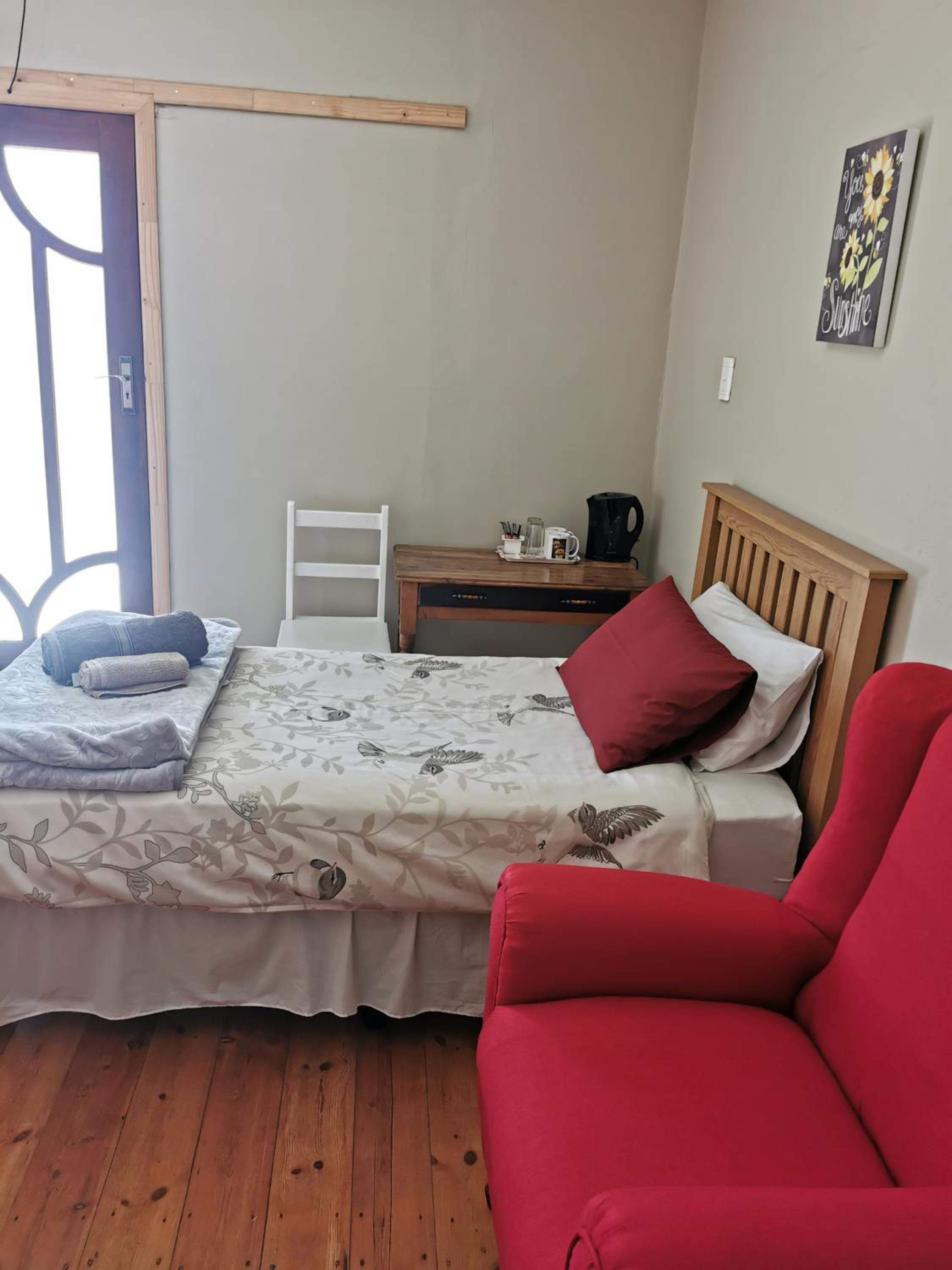 Standard Twin Room - Photo 1