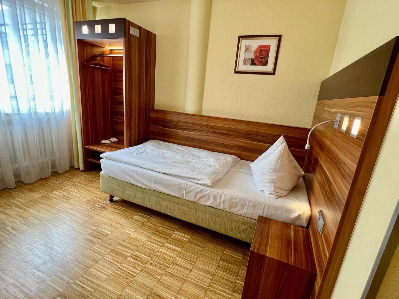 Single Room