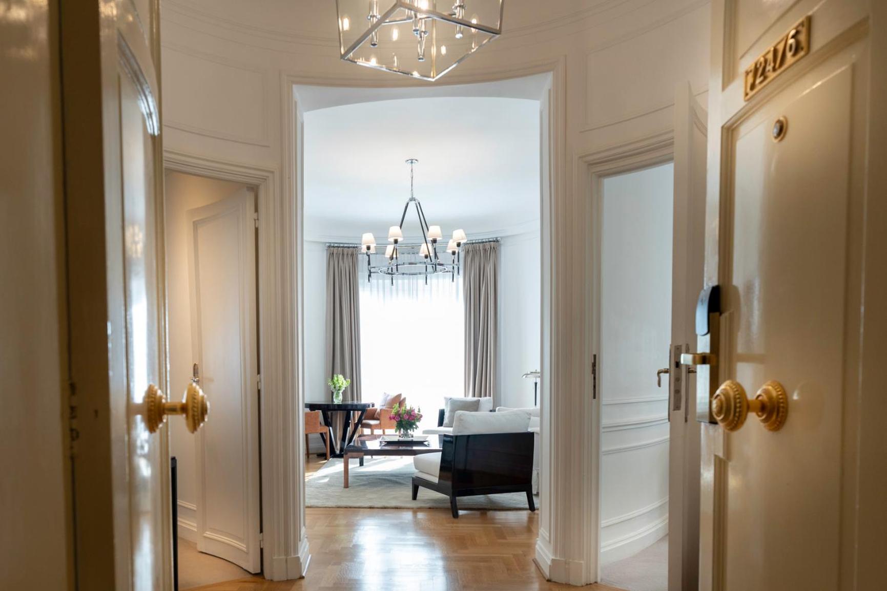 Two-Bedroom Suite
