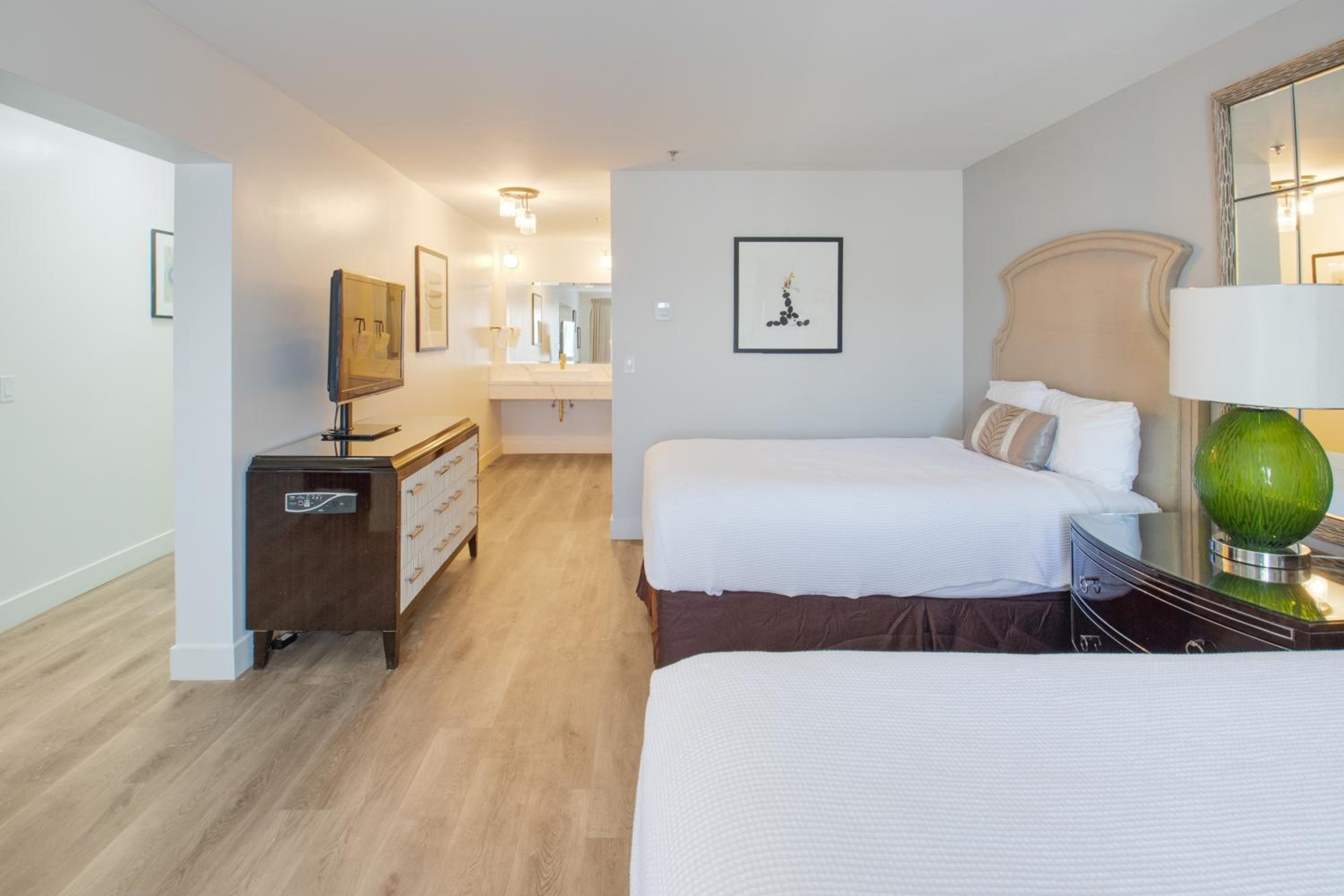 Standard Double Suite - Photo 6
