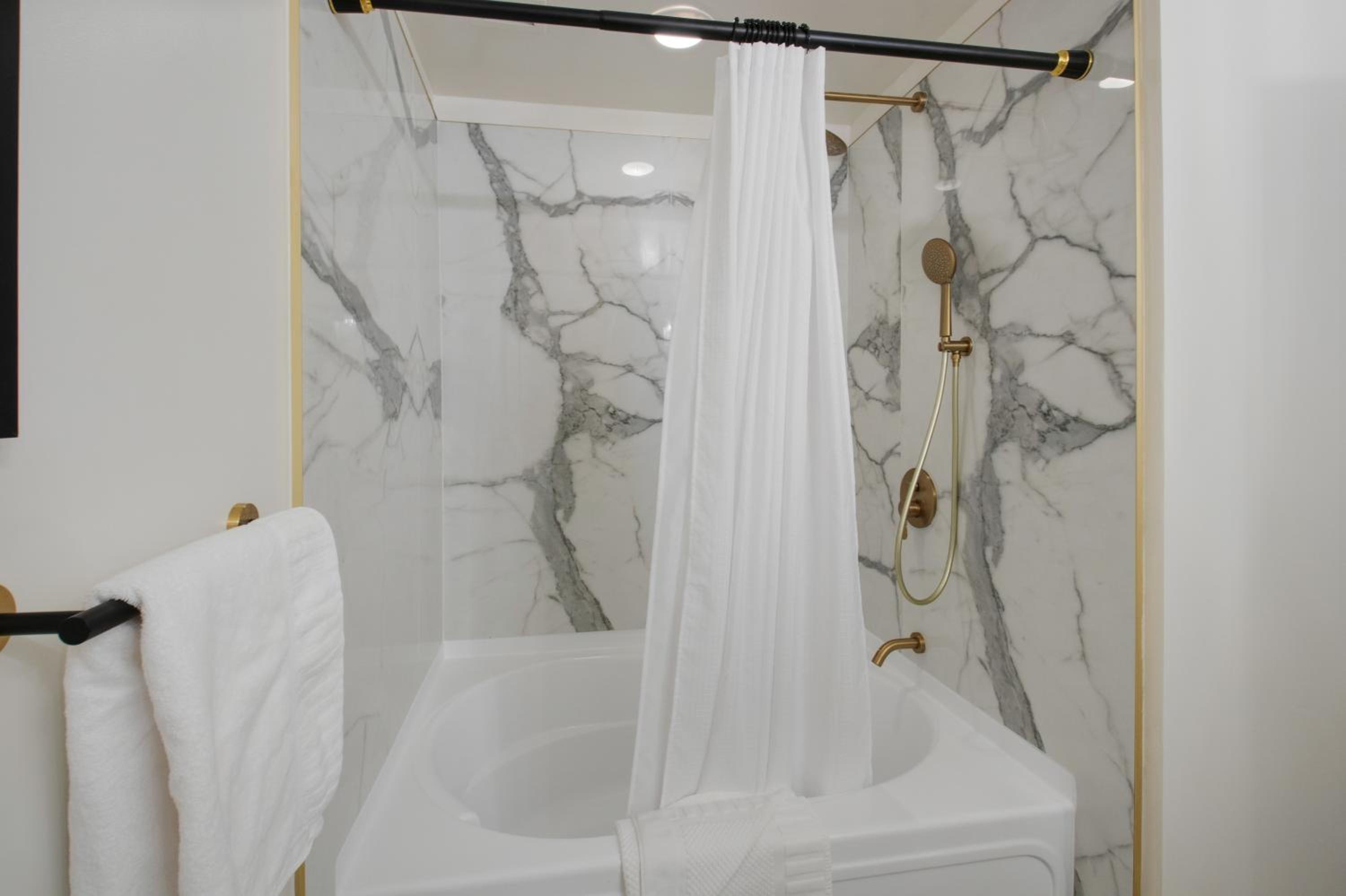 Standard Double Suite - Photo 4