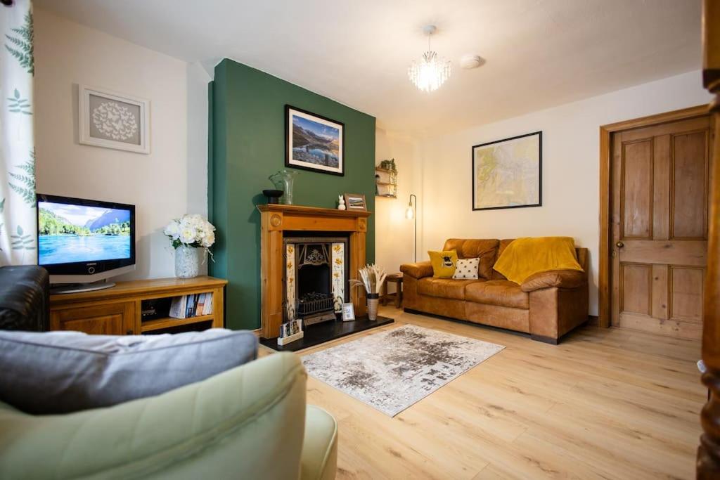 Two-Bedroom House photo 2