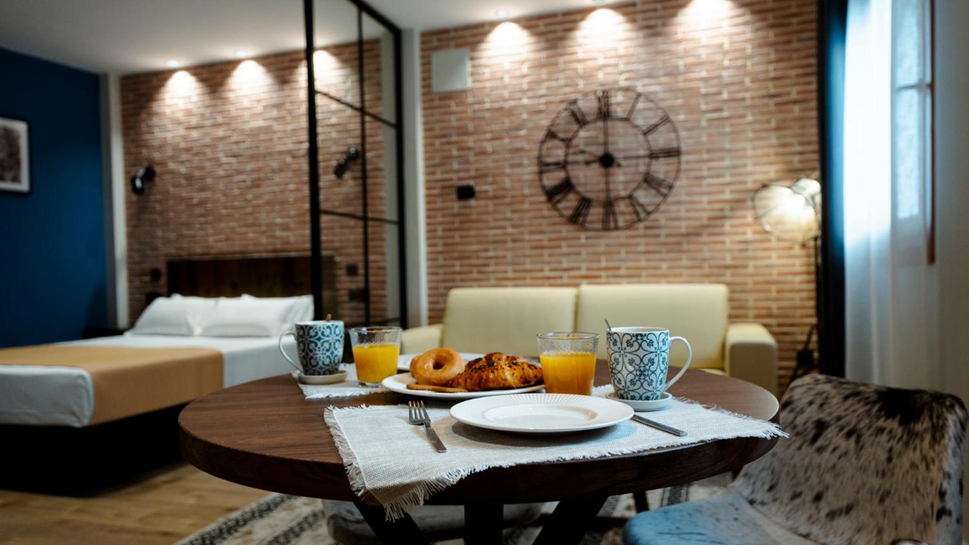 Studio Apartment photo 3