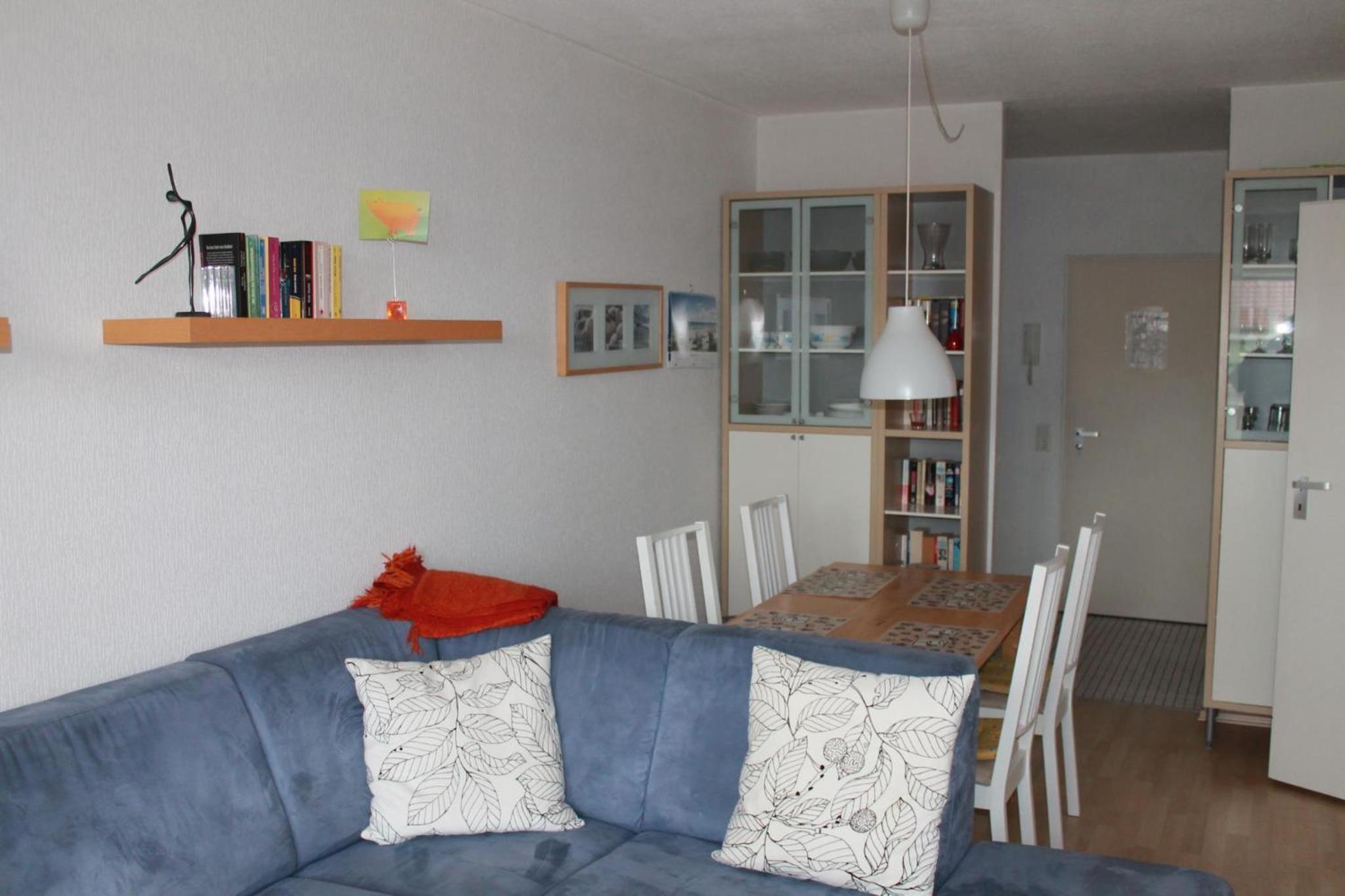 Apartment photo 2
