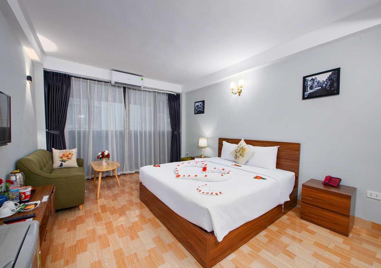 Suite with City View