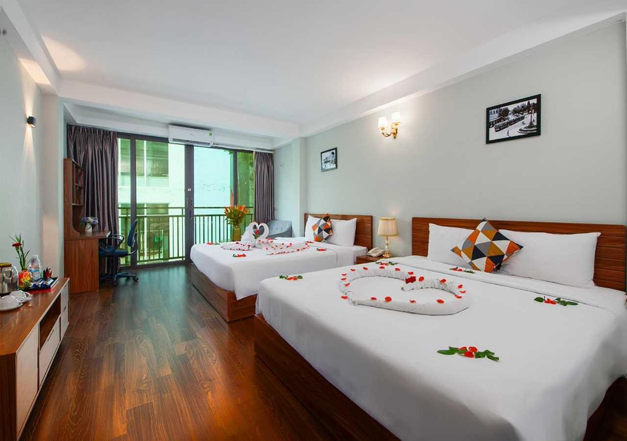 Deluxe Family Suite
