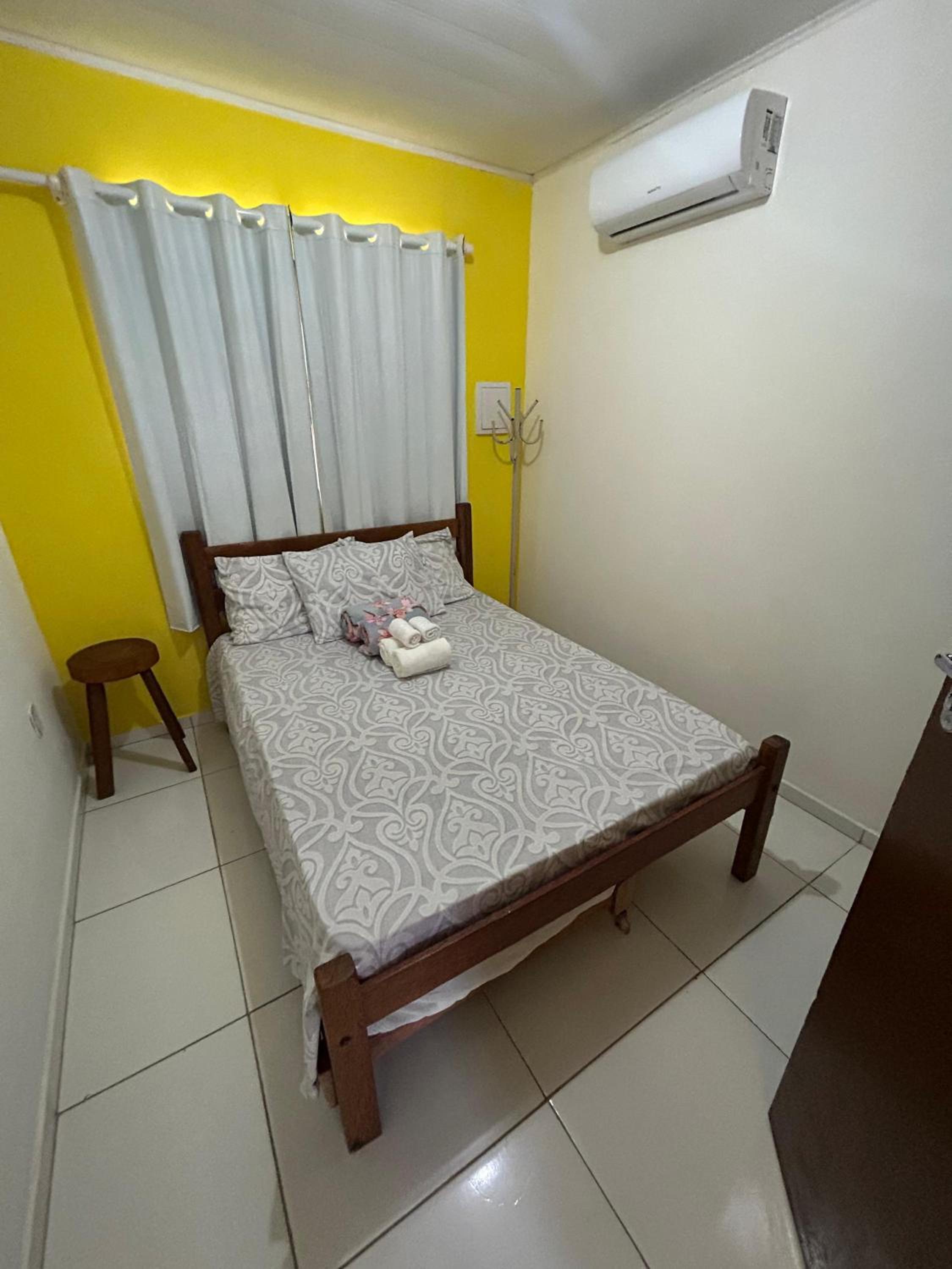 Three-Bedroom House photo 3