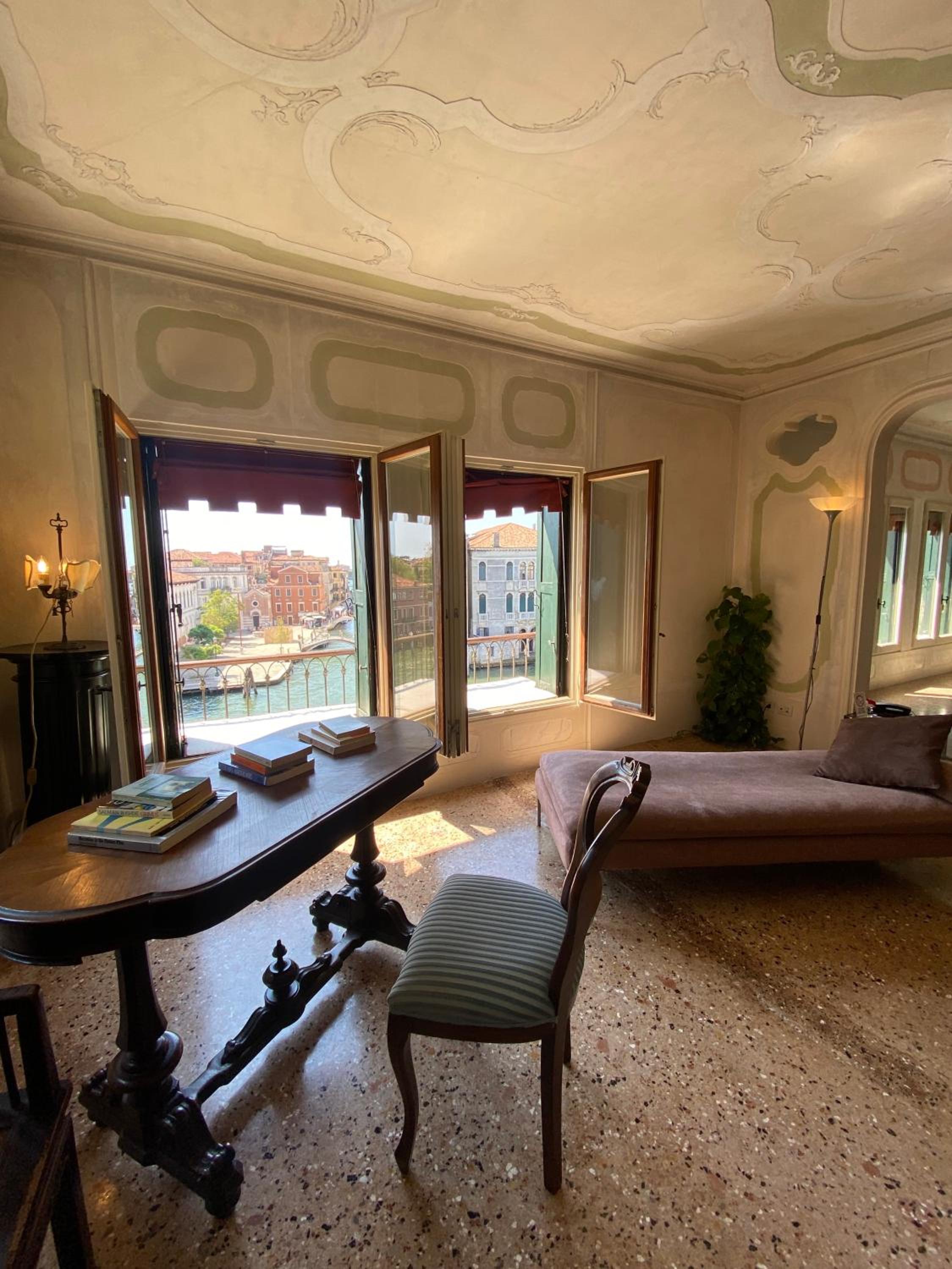 Presidential Suite Grand Canal photo 2