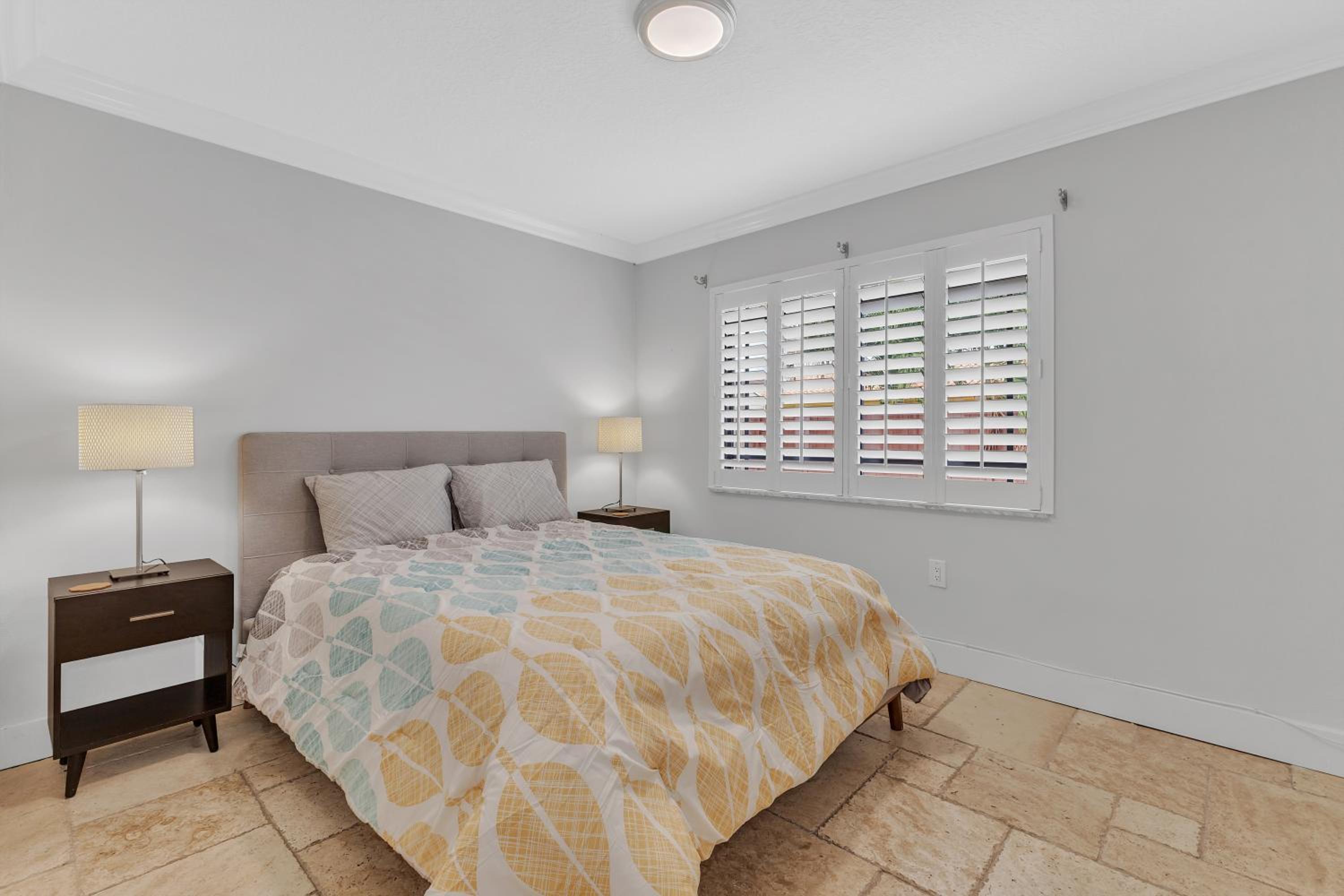 Four-Bedroom House photo 2