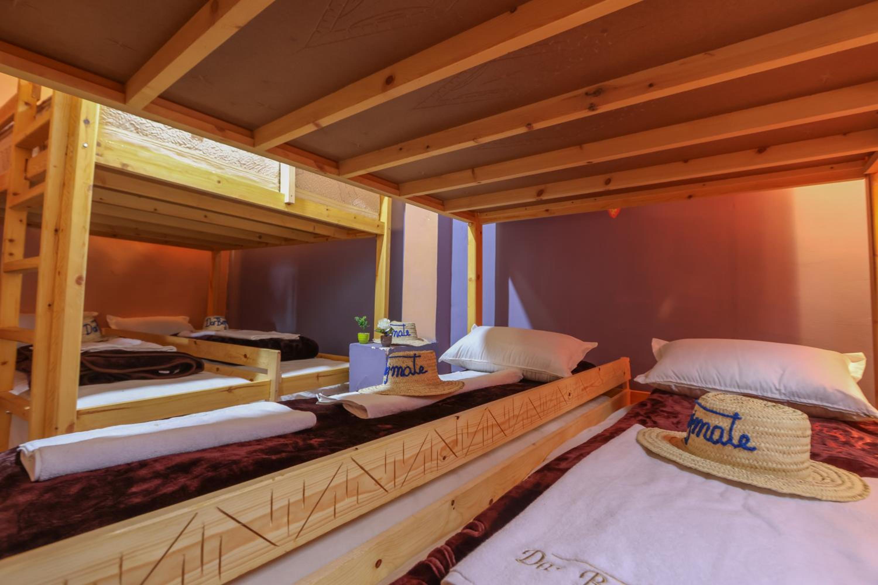 8-Bed Mixed Dormitory Room photo 1