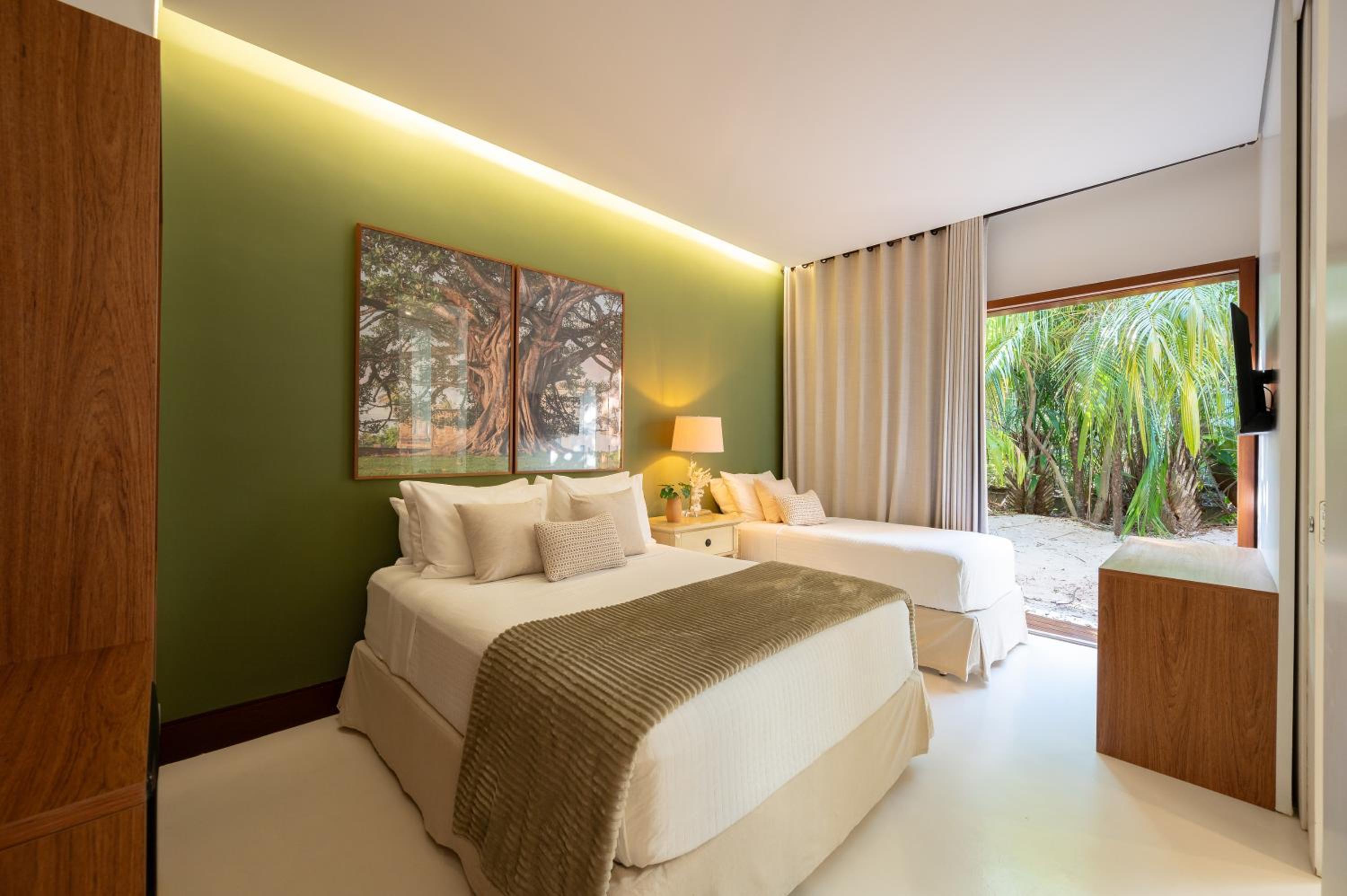 Deluxe Triple Room photo 1